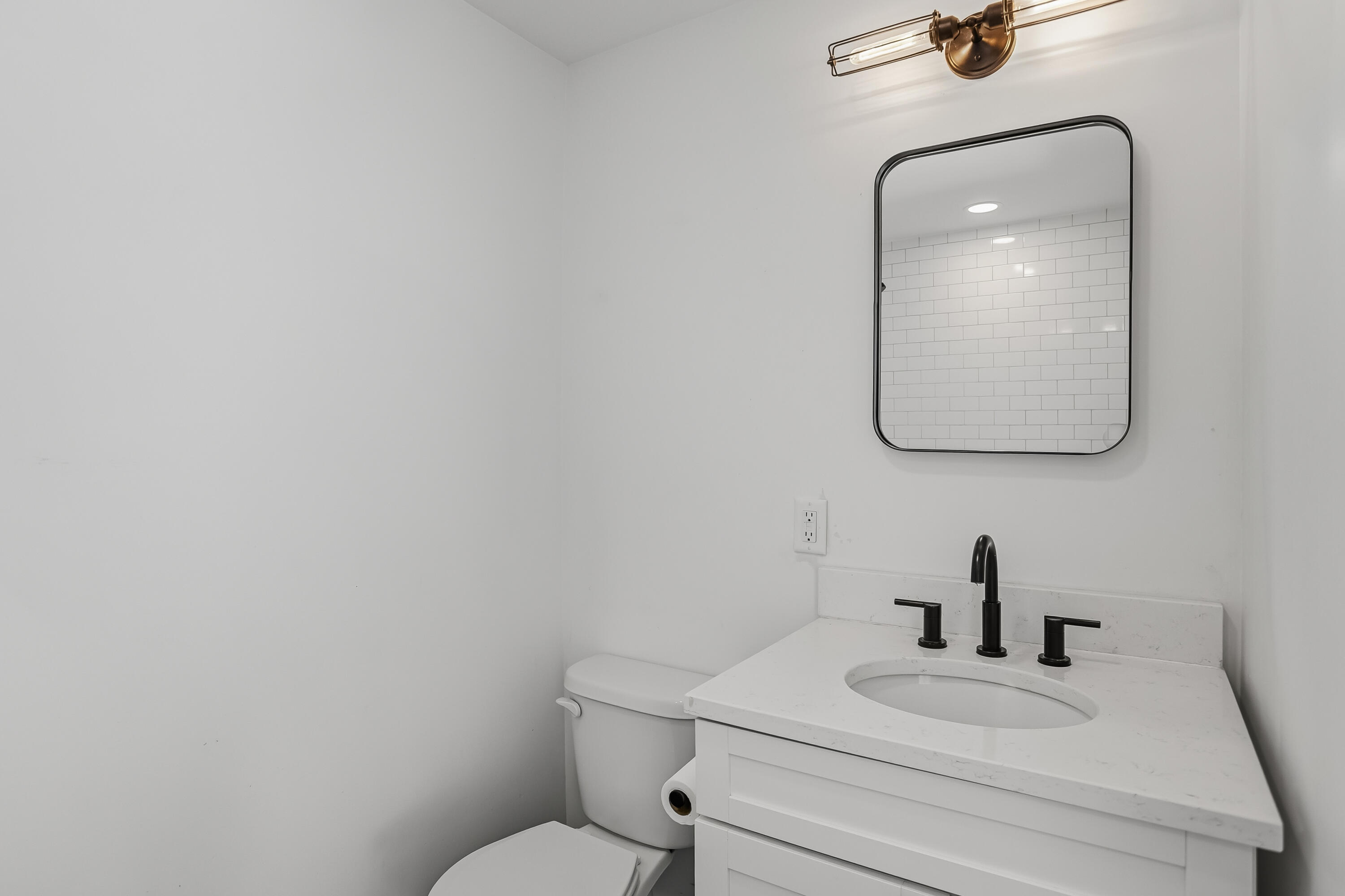 2313 68th Street Property Photo 15