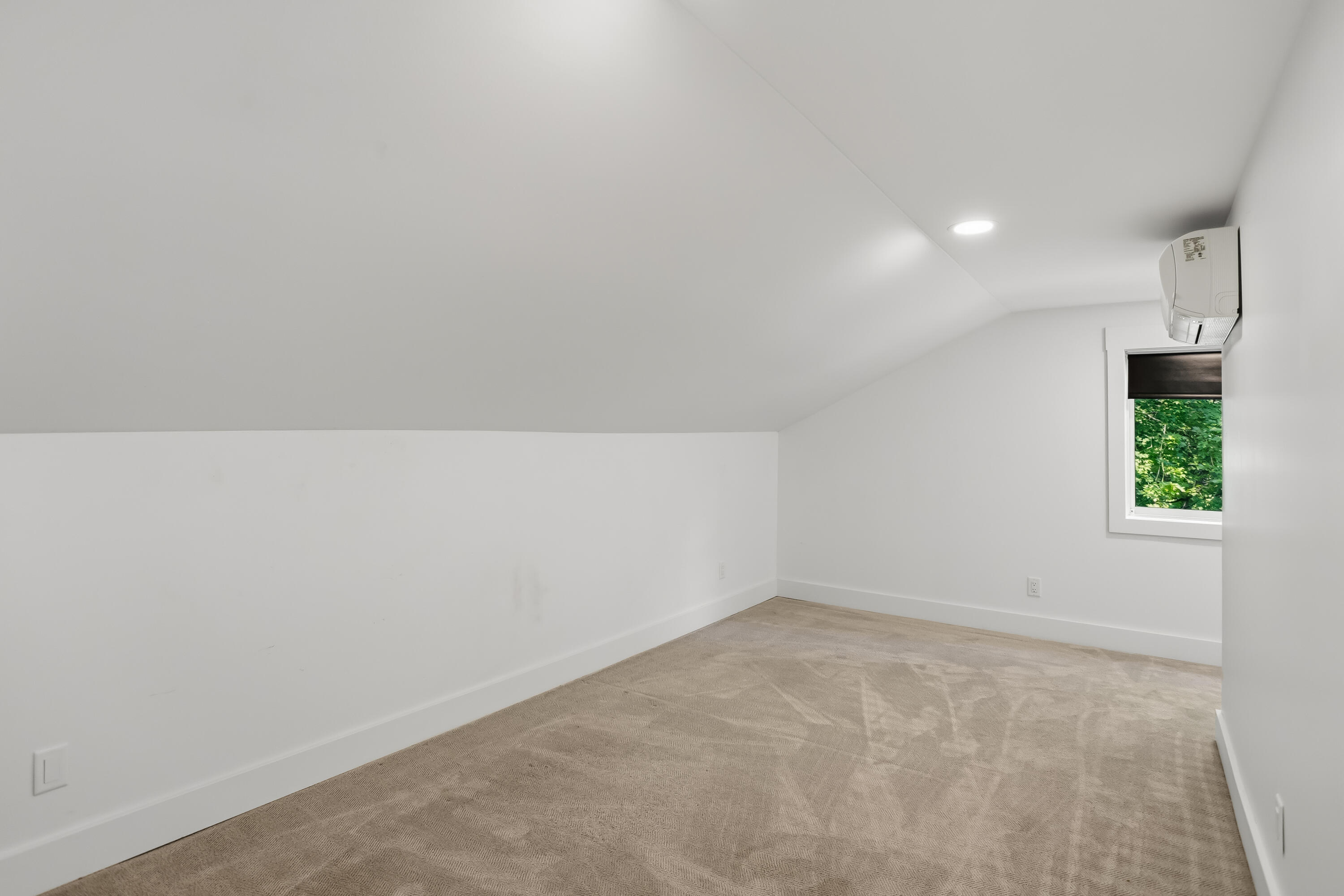 2313 68th Street Property Photo 20