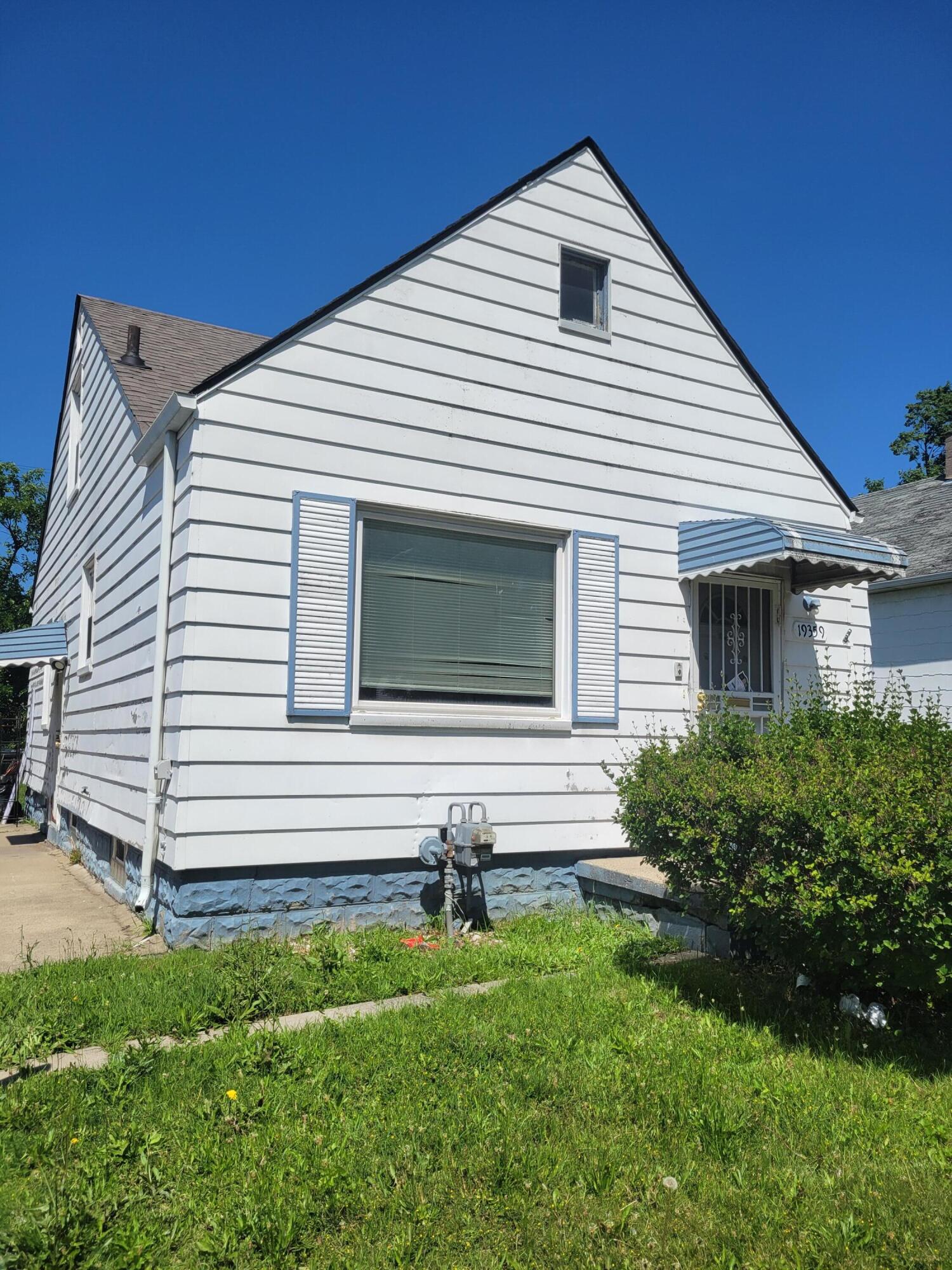 19359 Anglin Street Property Photo 1