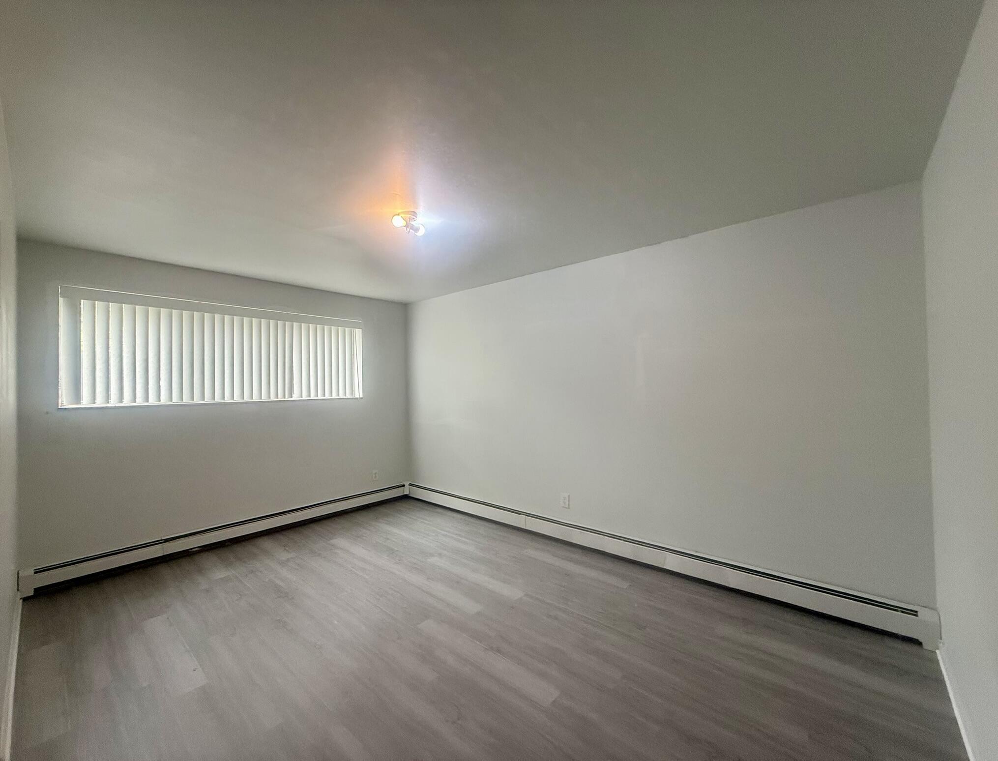 410 S Revena Boulevard Property Photo 10