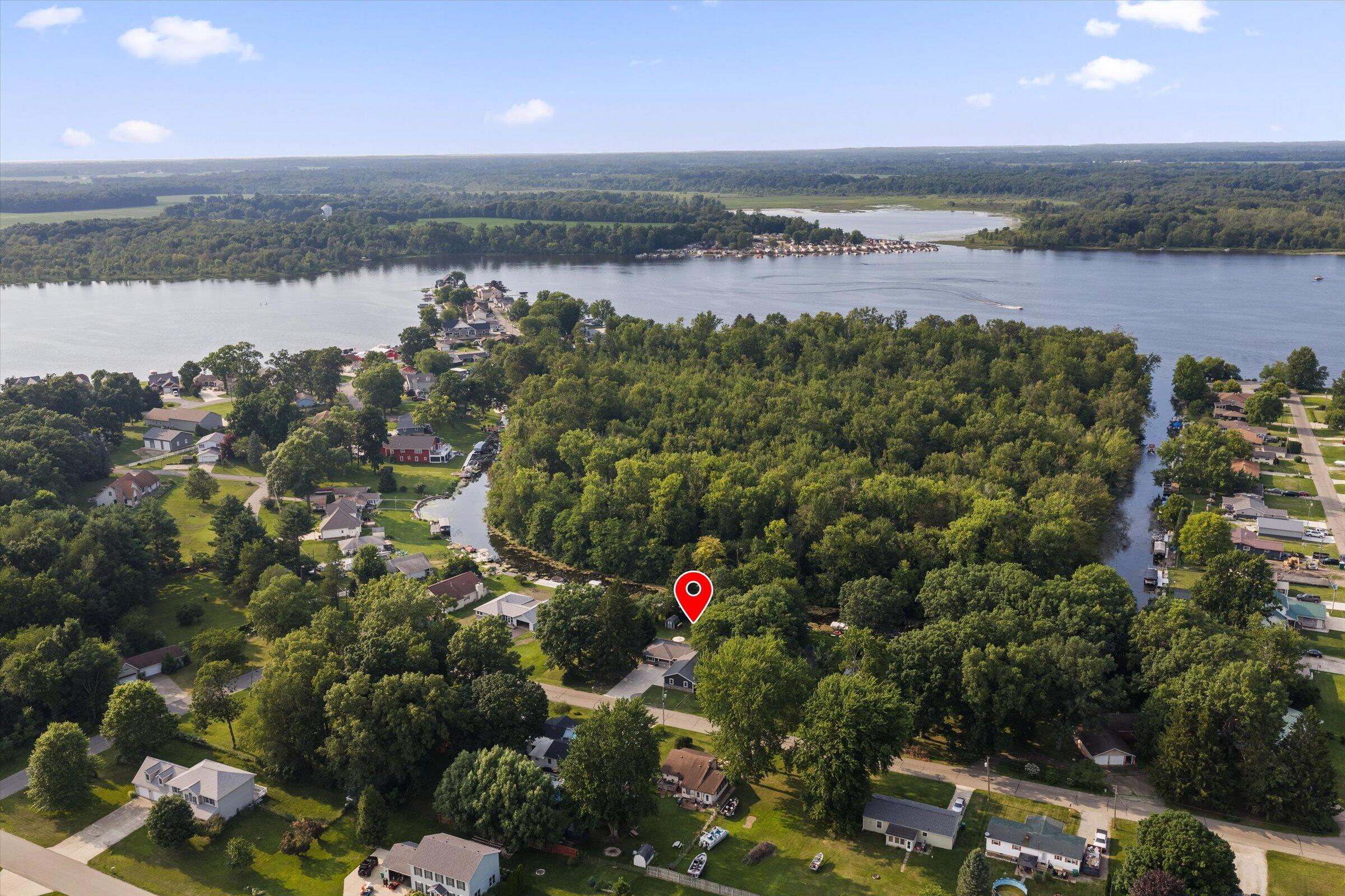 21684 Channel Parkway Property Photo 9