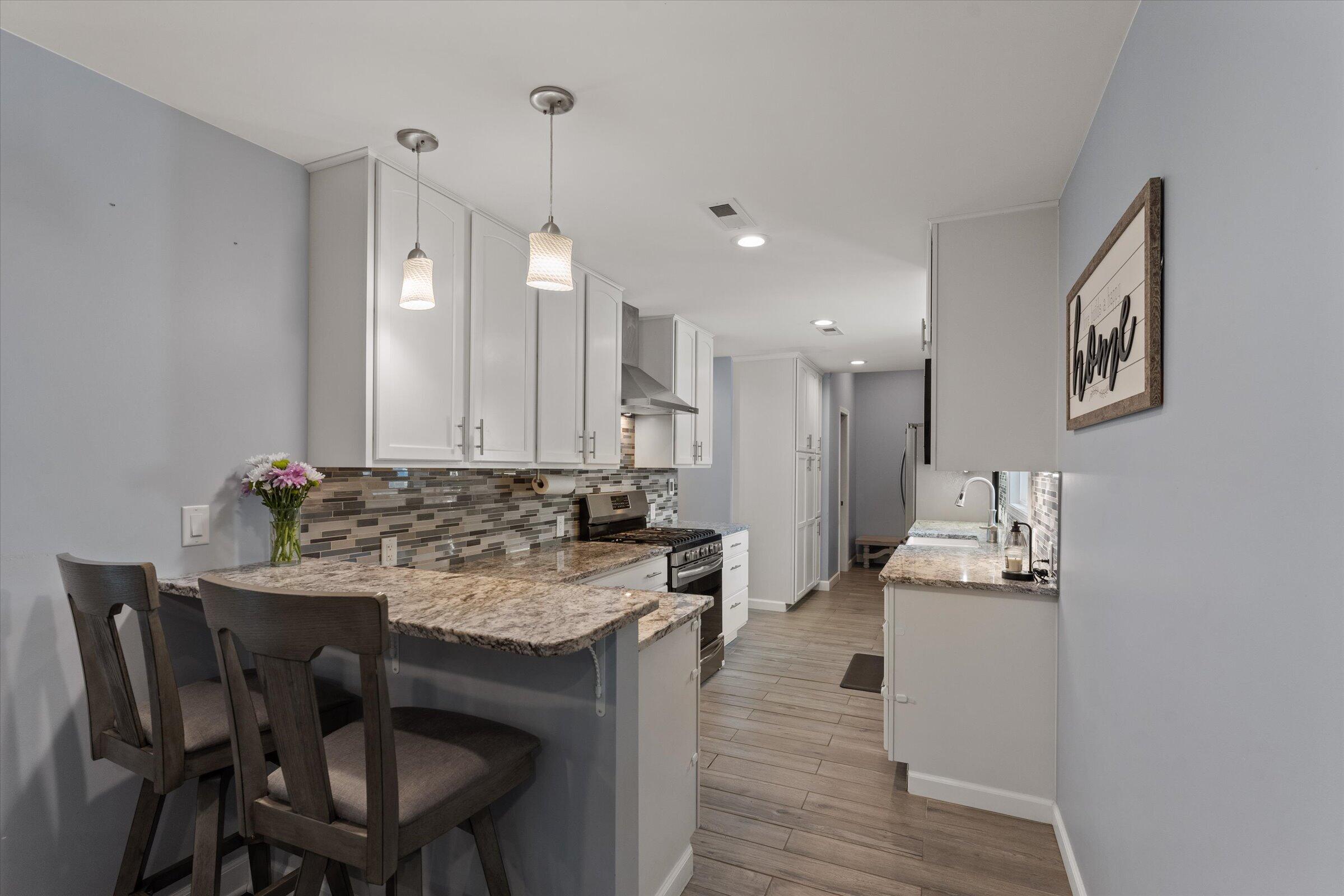 21684 Channel Parkway Property Photo 15
