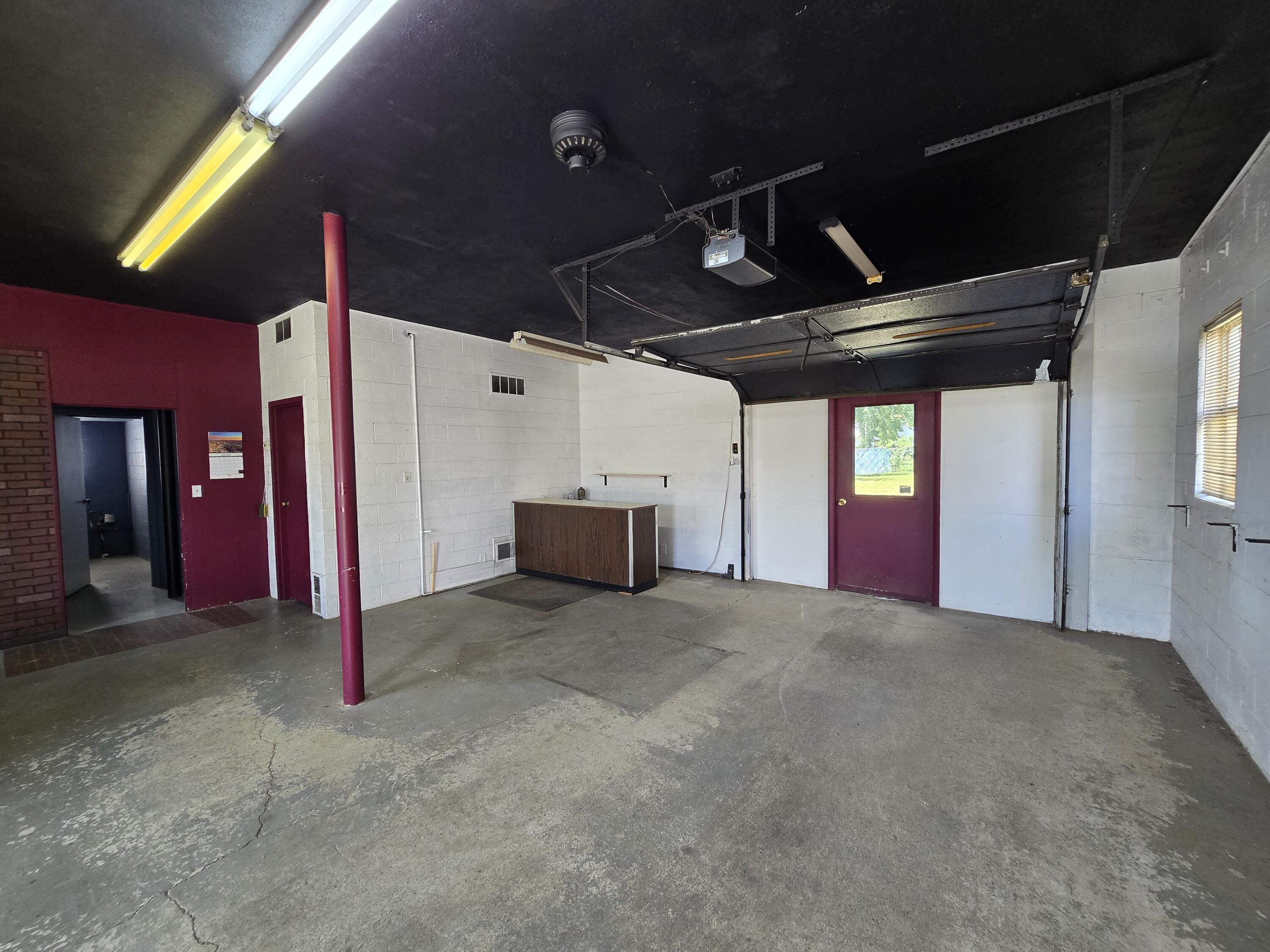 608 E Pearl Street Property Photo 13