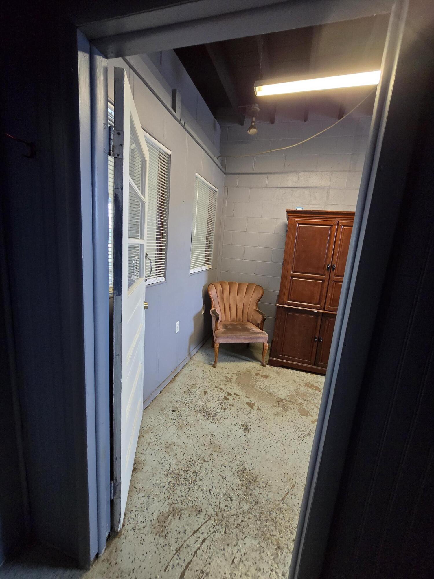 608 E Pearl Street Property Photo 18