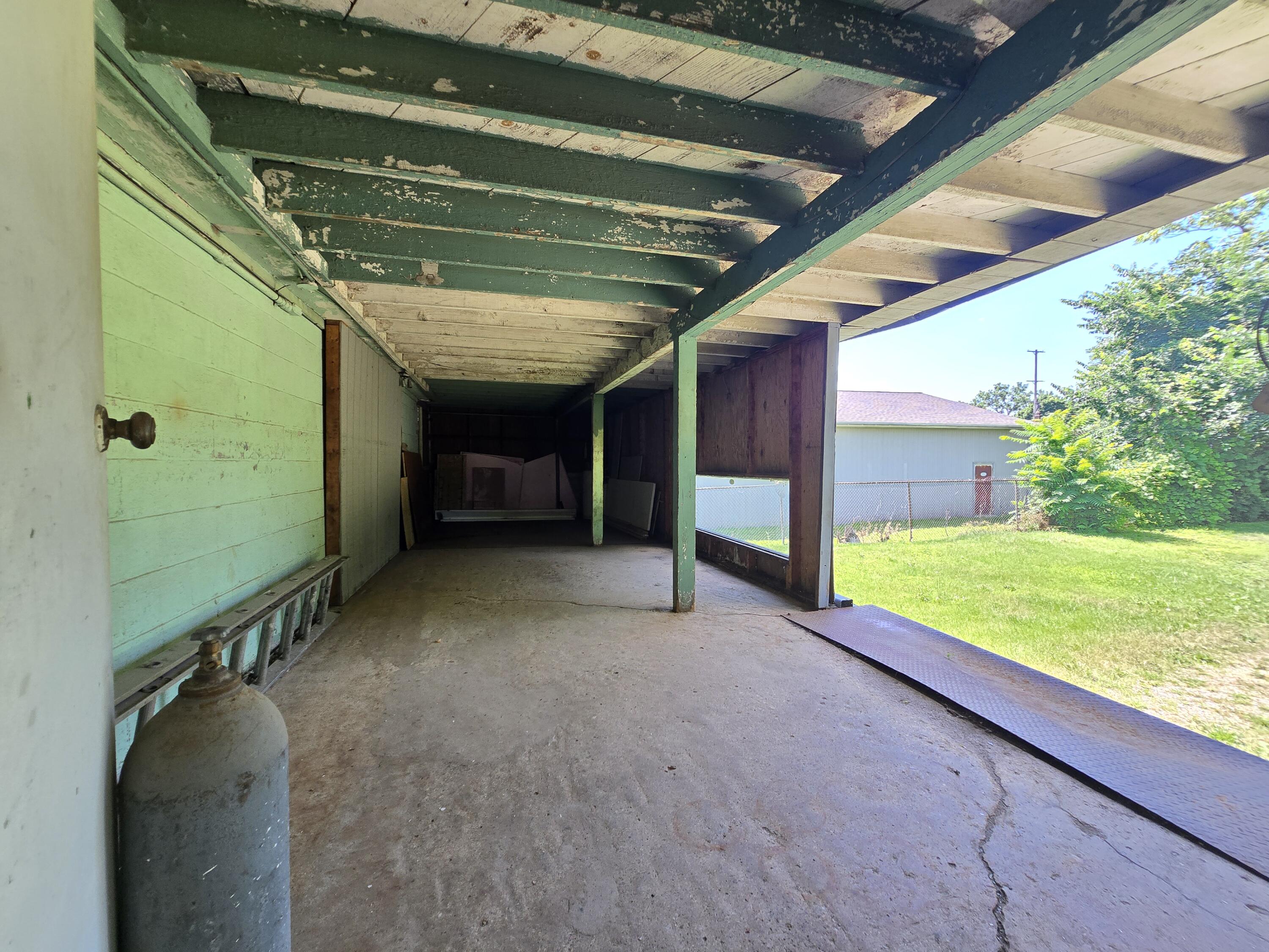 608 E Pearl Street Property Photo 42