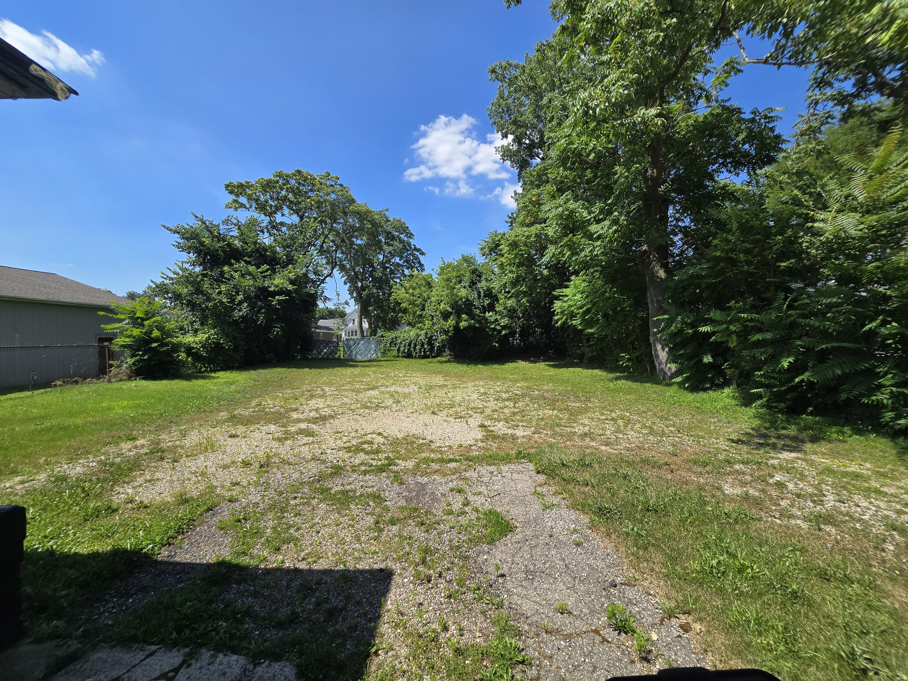 608 E Pearl Street Property Photo 45