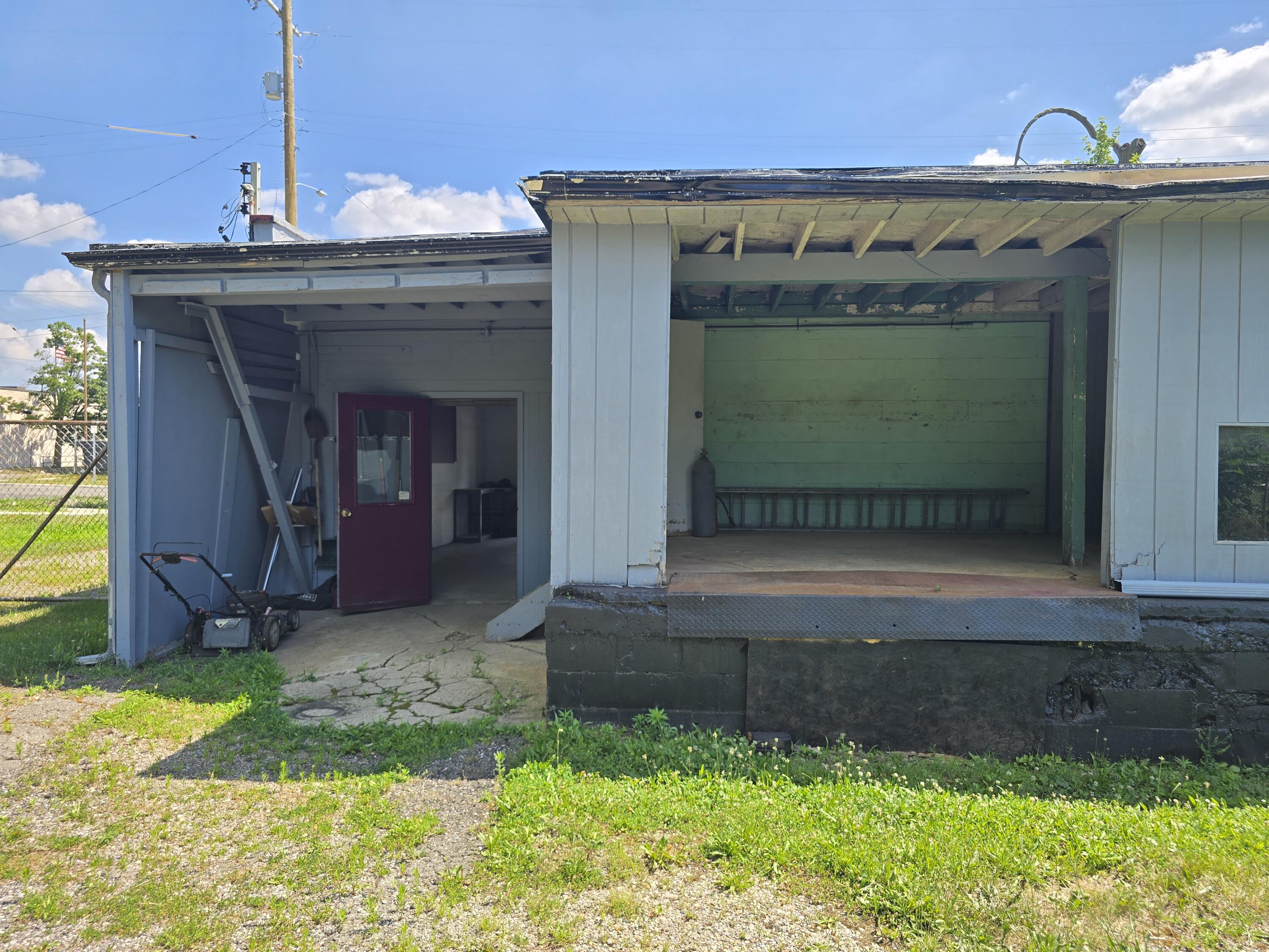 608 E Pearl Street Property Photo 47