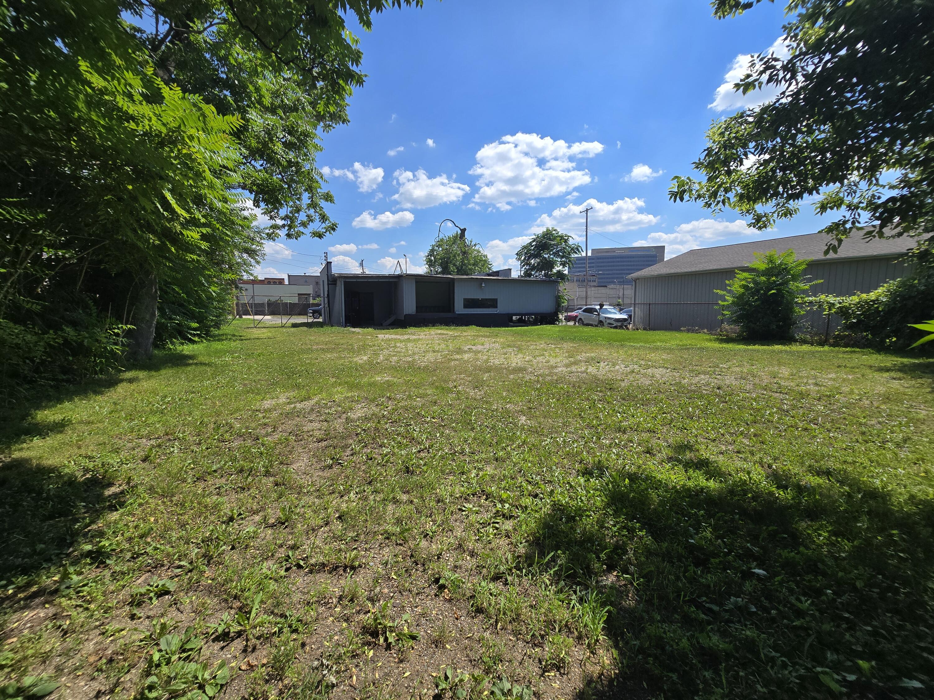 608 E Pearl Street Property Photo 51