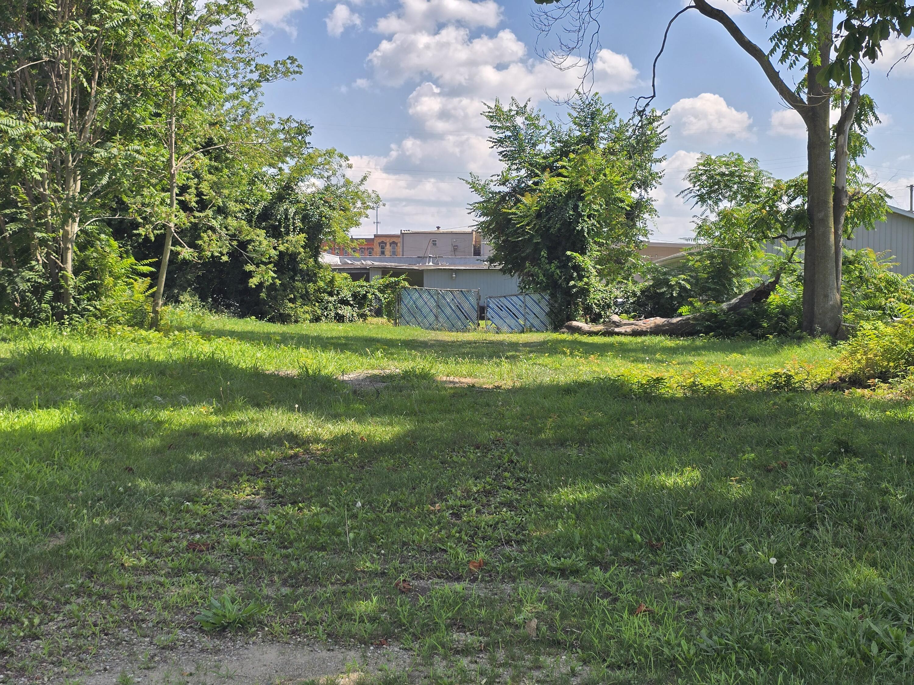 608 E Pearl Street Property Photo 58