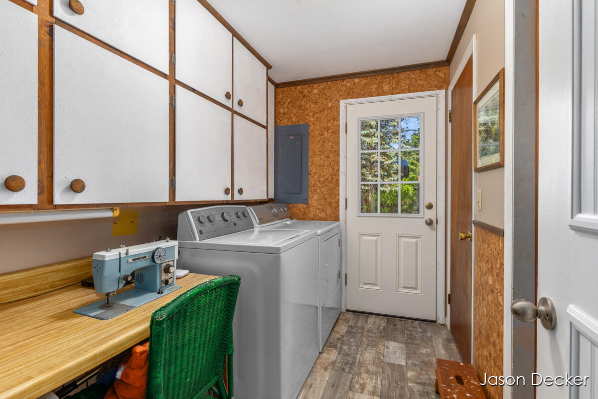 6322 Atkinson Road Property Photo 27