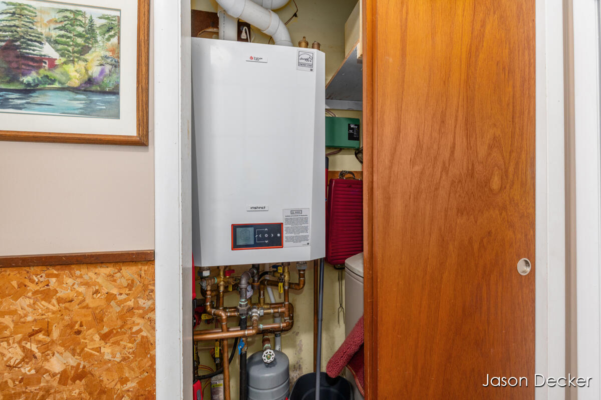 6322 Atkinson Road Property Photo 28