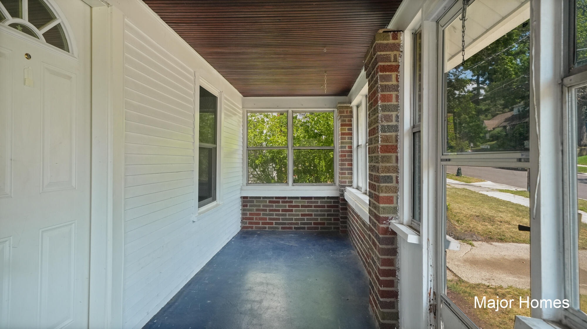 1229 Dickinson Street Se Property Photo 4