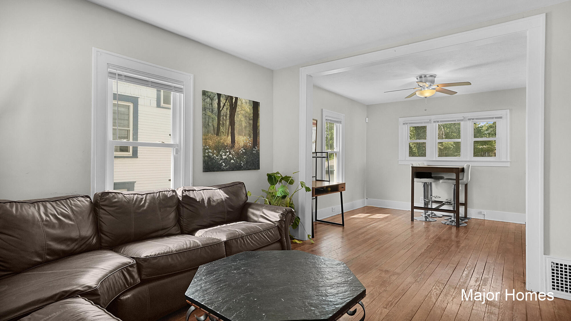 1229 Dickinson Street Se Property Photo 6
