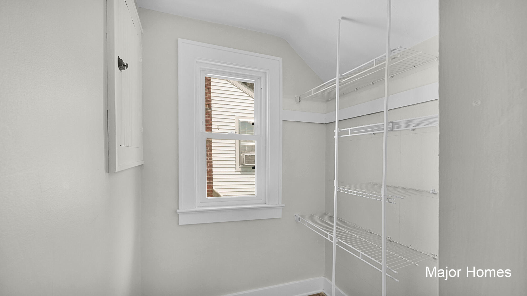 1229 Dickinson Street Se Property Photo 22