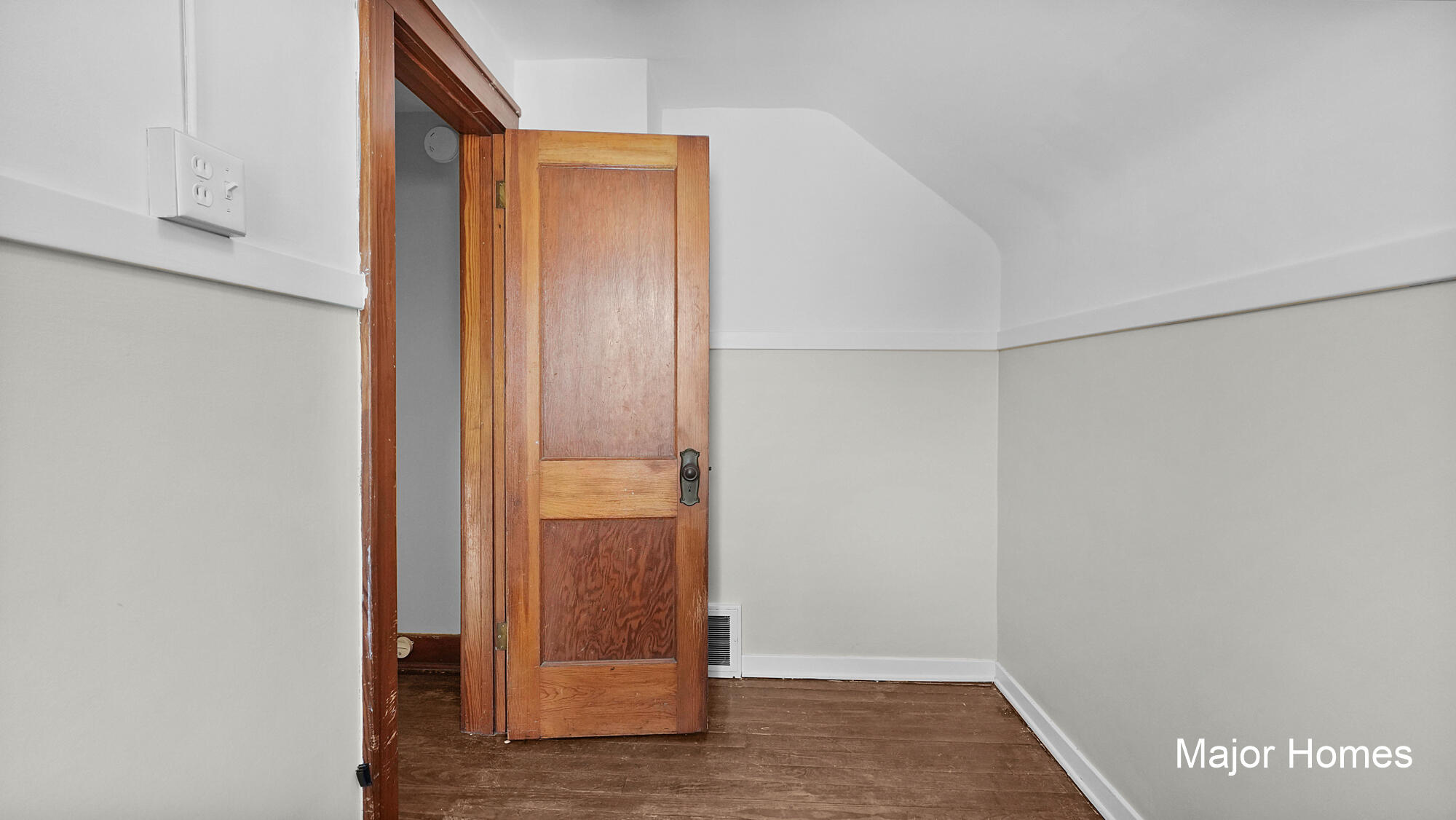 1229 Dickinson Street Se Property Photo 26
