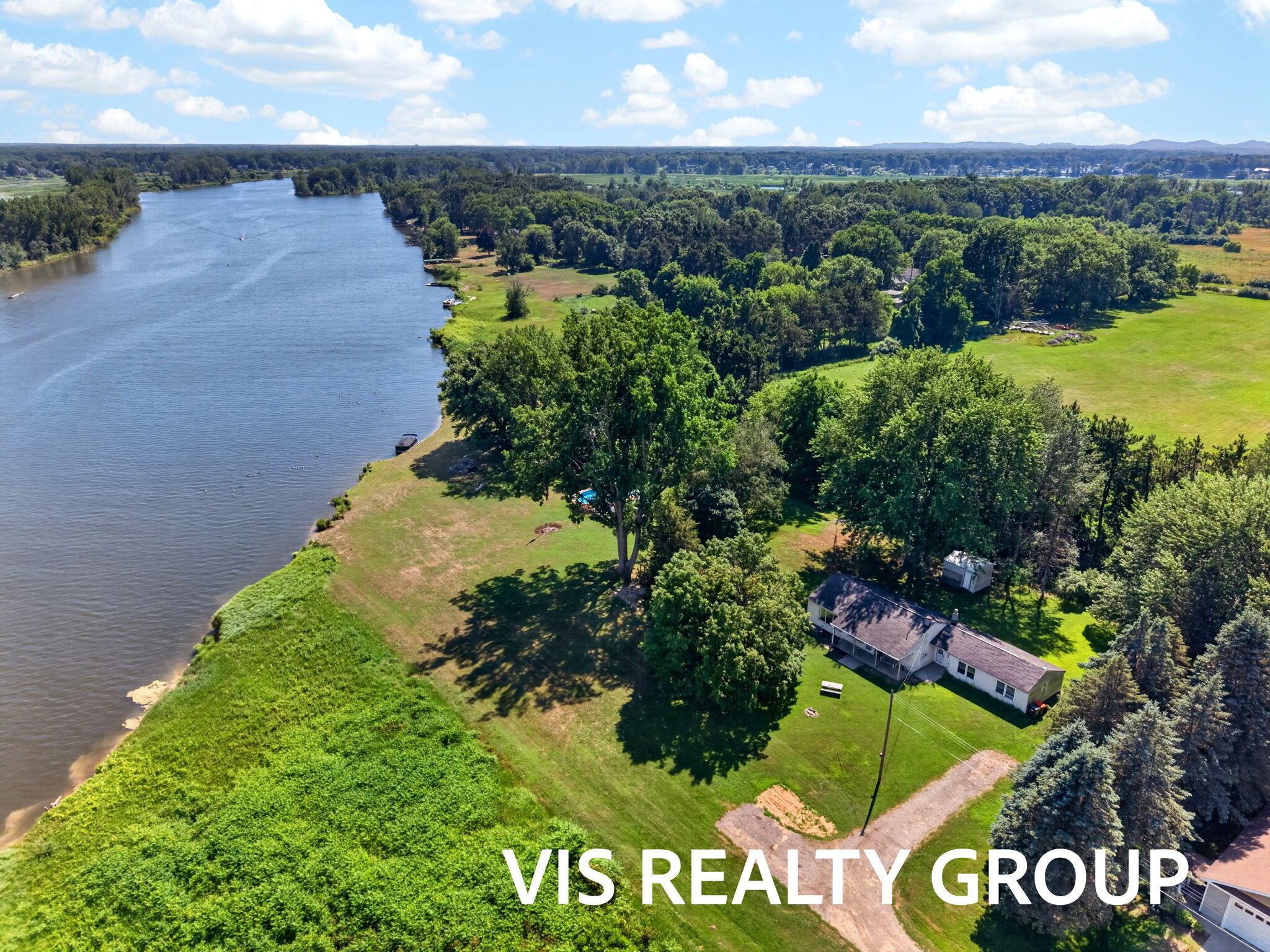 14911 Groenevelt Road Property Photo 1