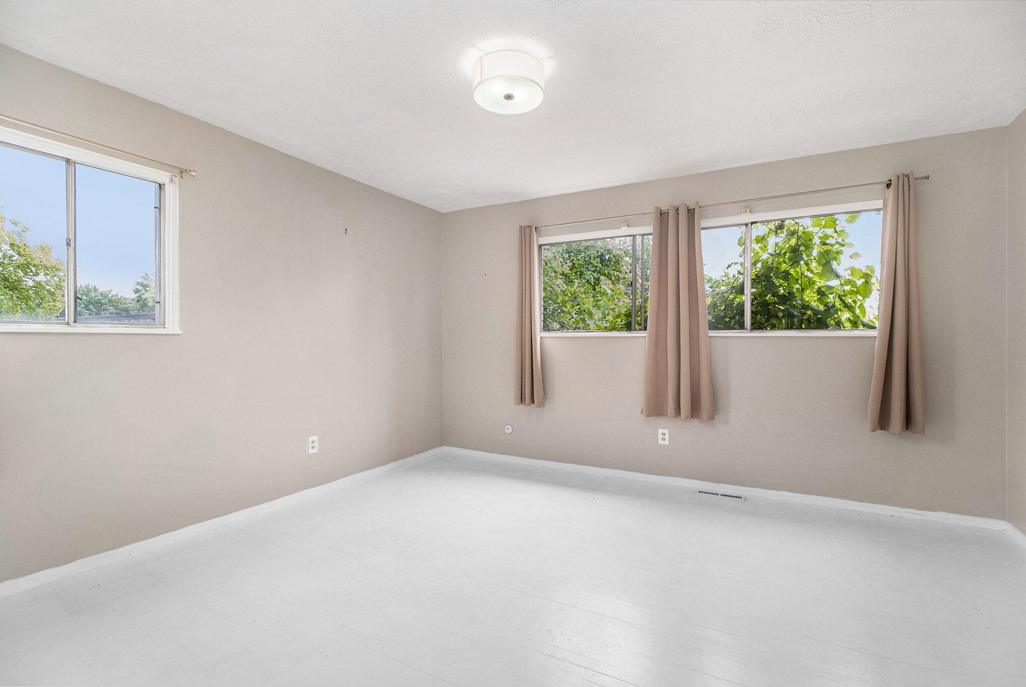 4910 Briarwood Avenue A3 Property Photo 12