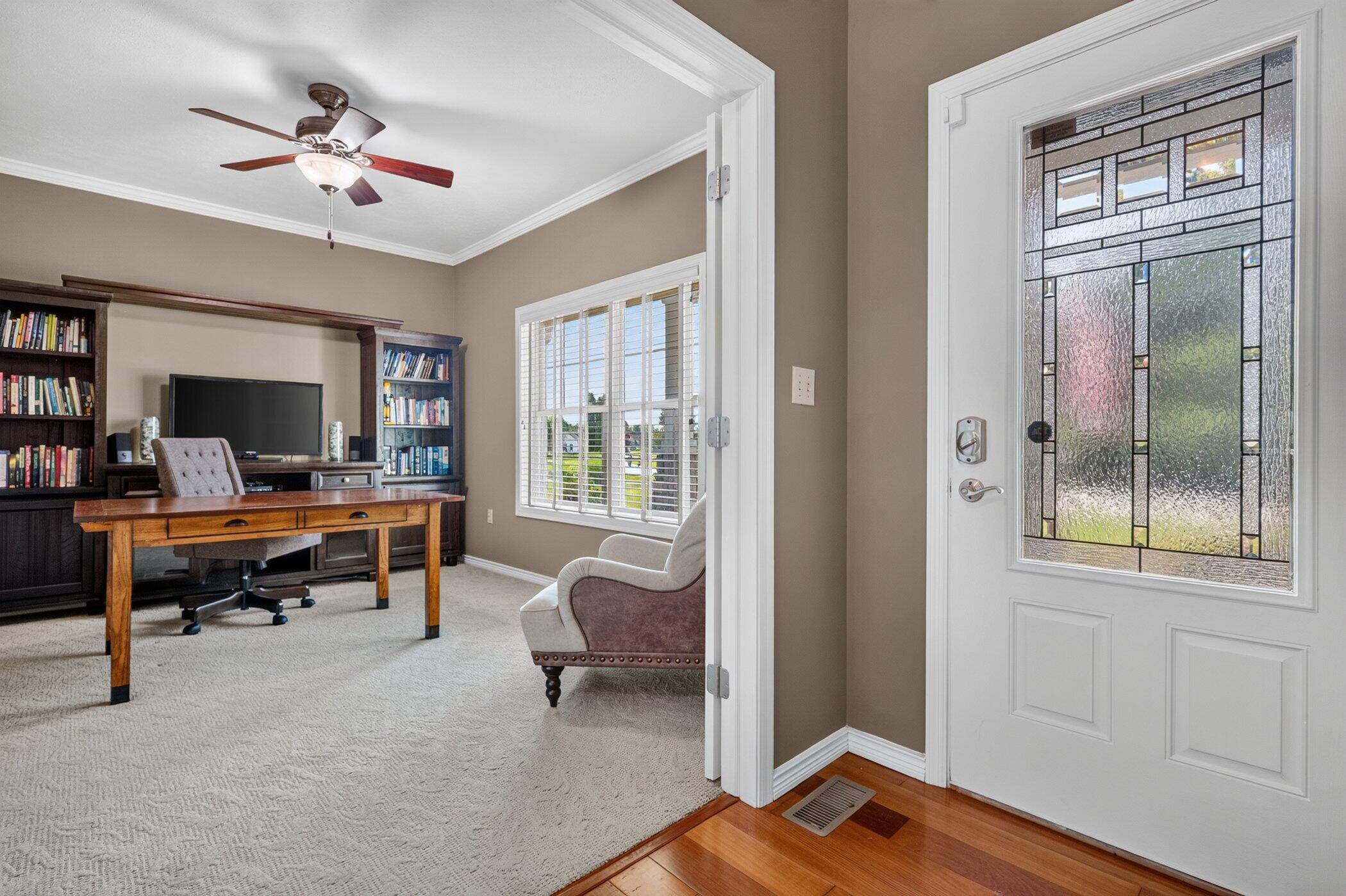 15 Longmeadow Lane Property Photo 6