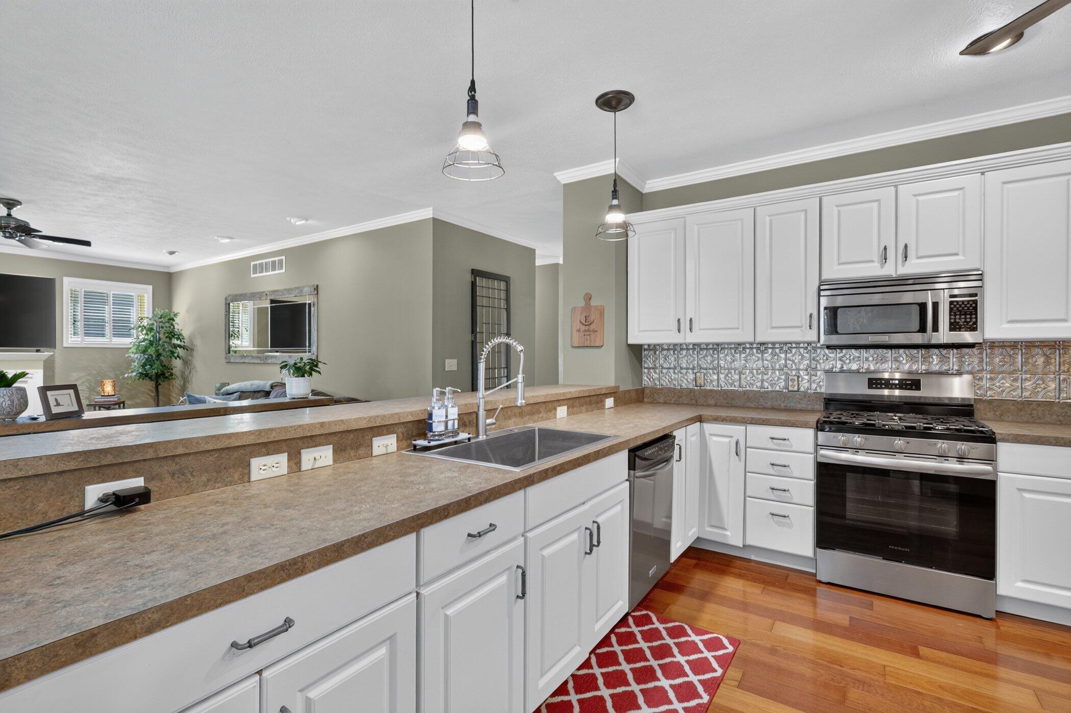 15 Longmeadow Lane Property Photo 13