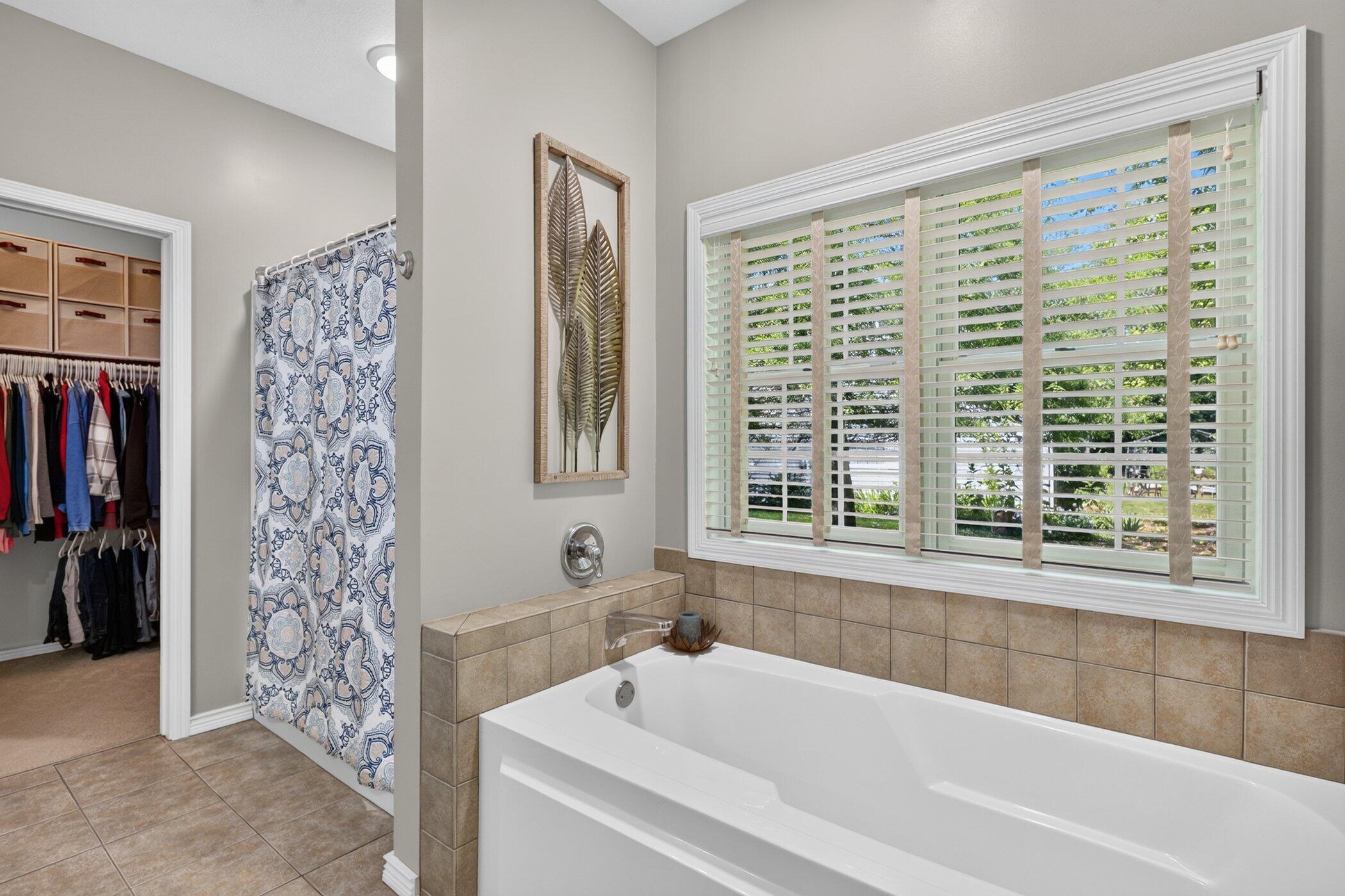 15 Longmeadow Lane Property Photo 20