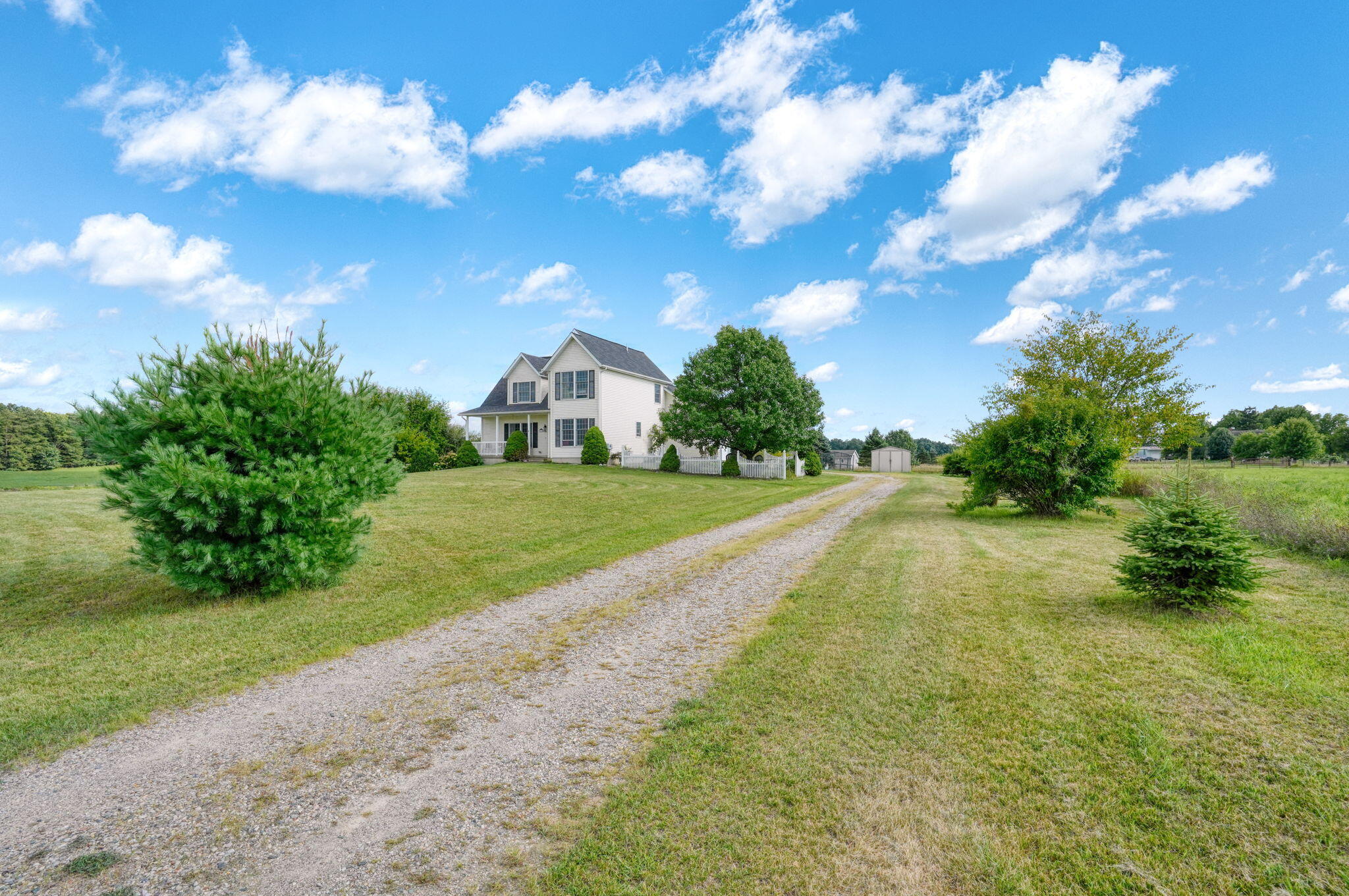 11329 Rosemary Lane Property Photo 6