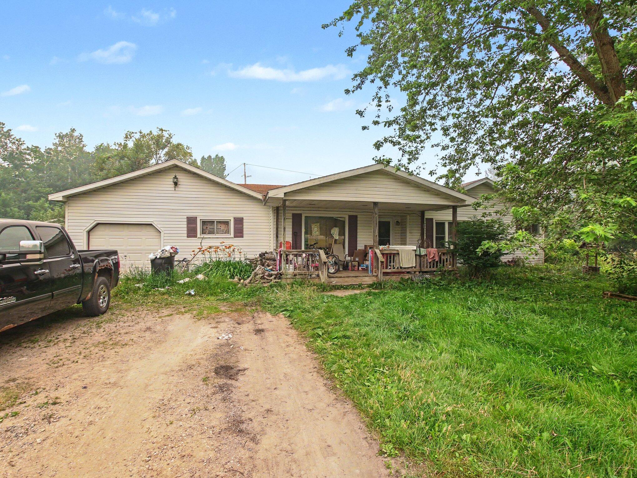 1491 Lake Winyah Road Property Photo 1