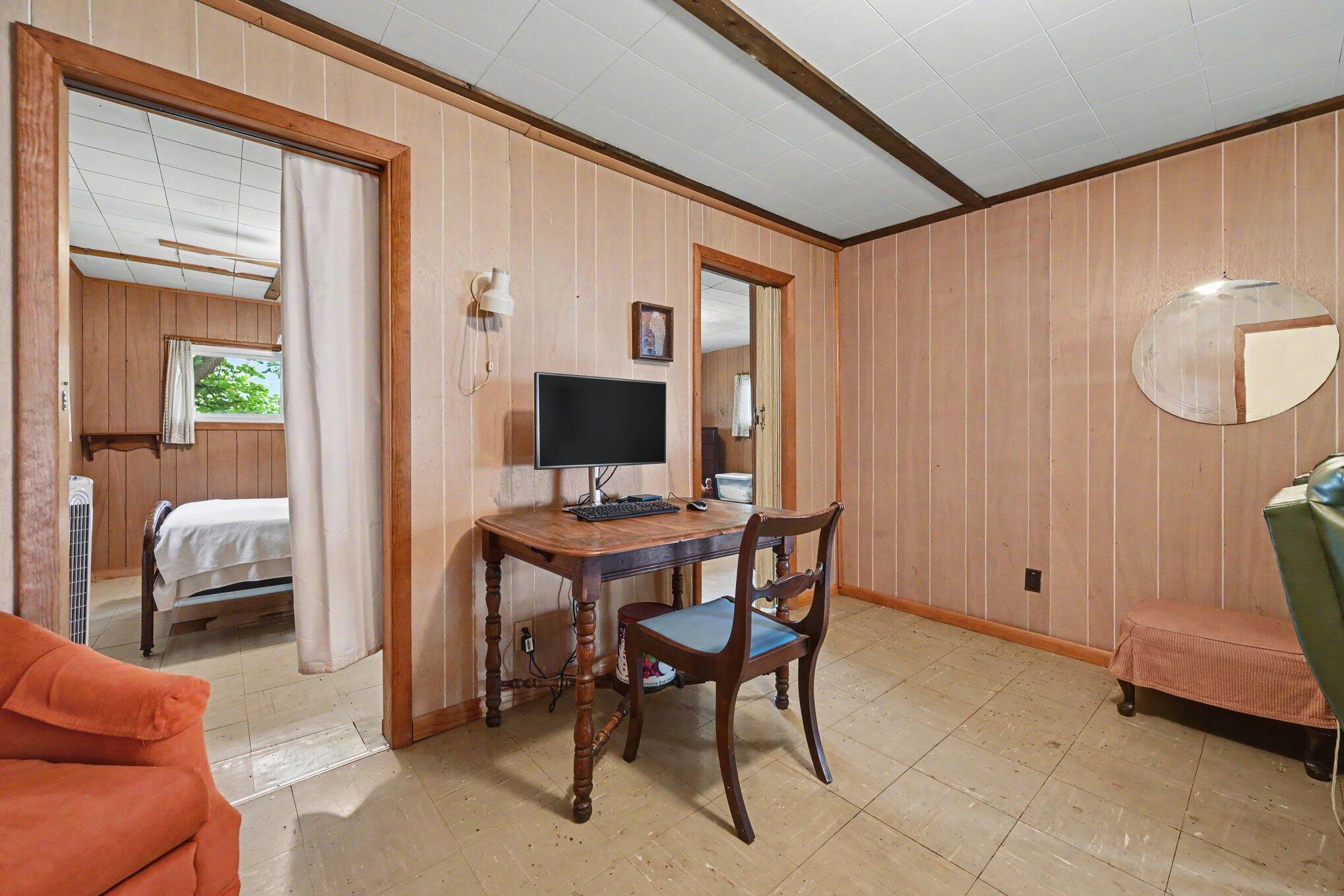 45296 15th Avenue Property Photo 12