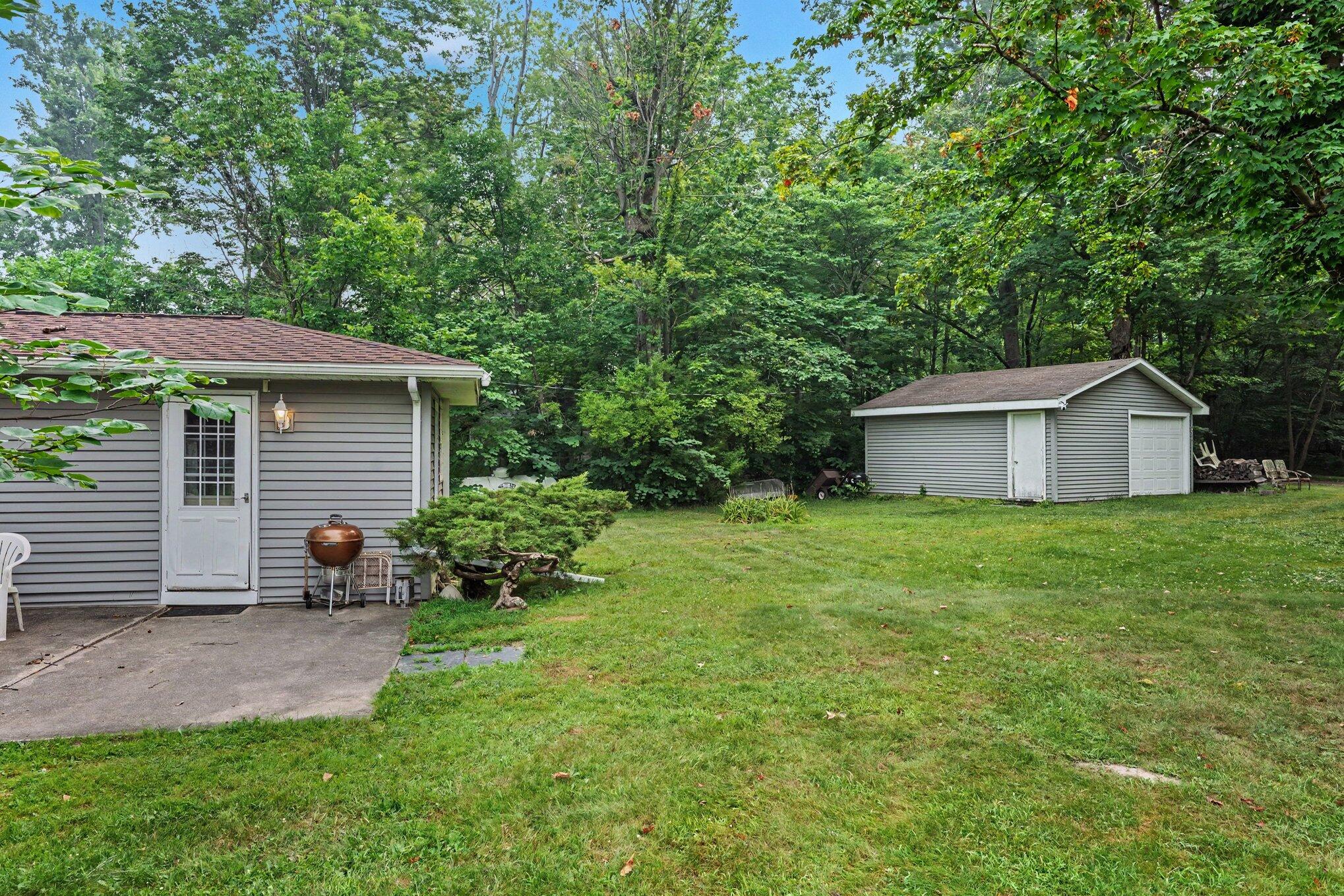 45296 15th Avenue Property Photo 18