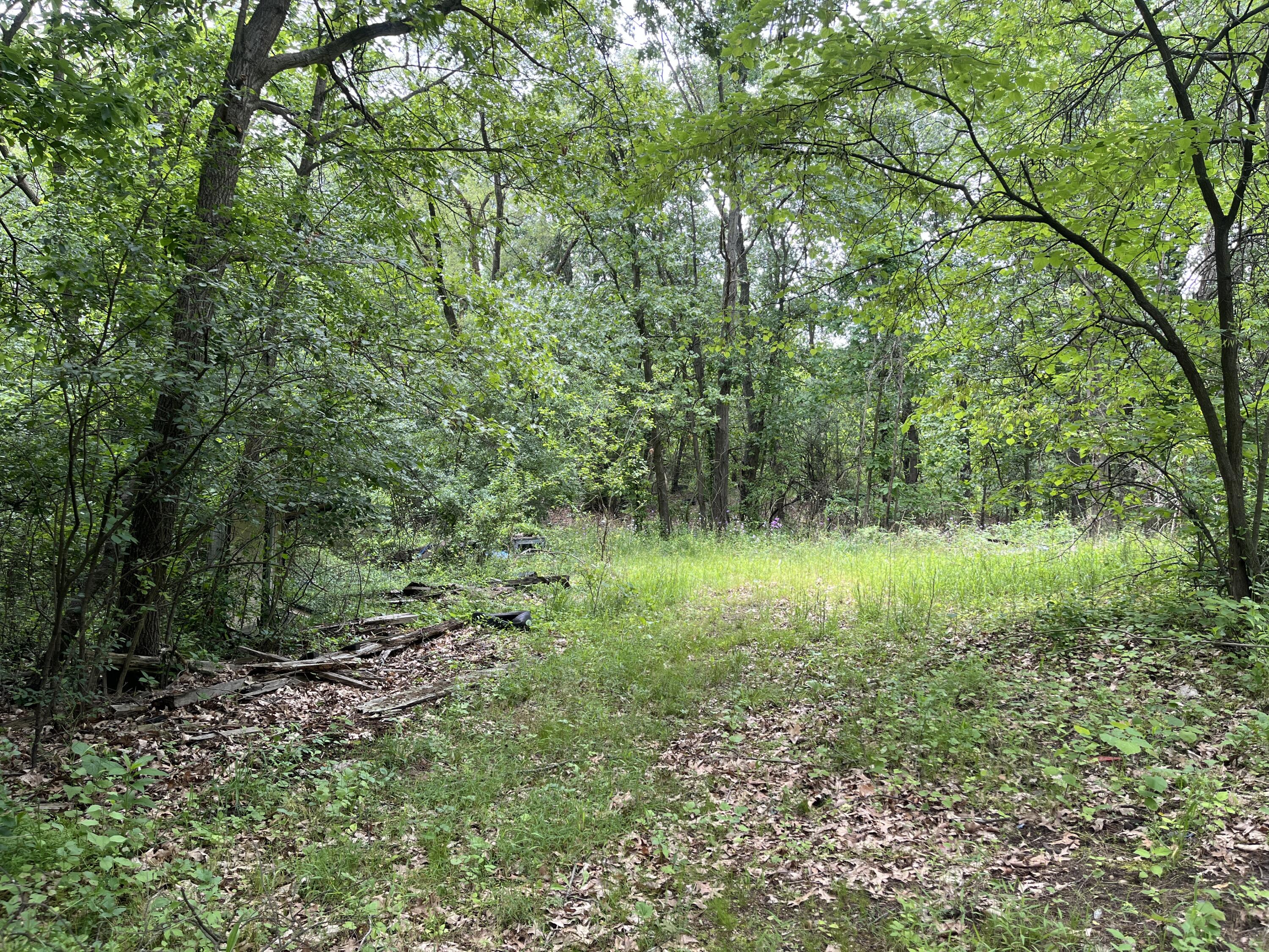 129 Fox Avenue Property Photo 1