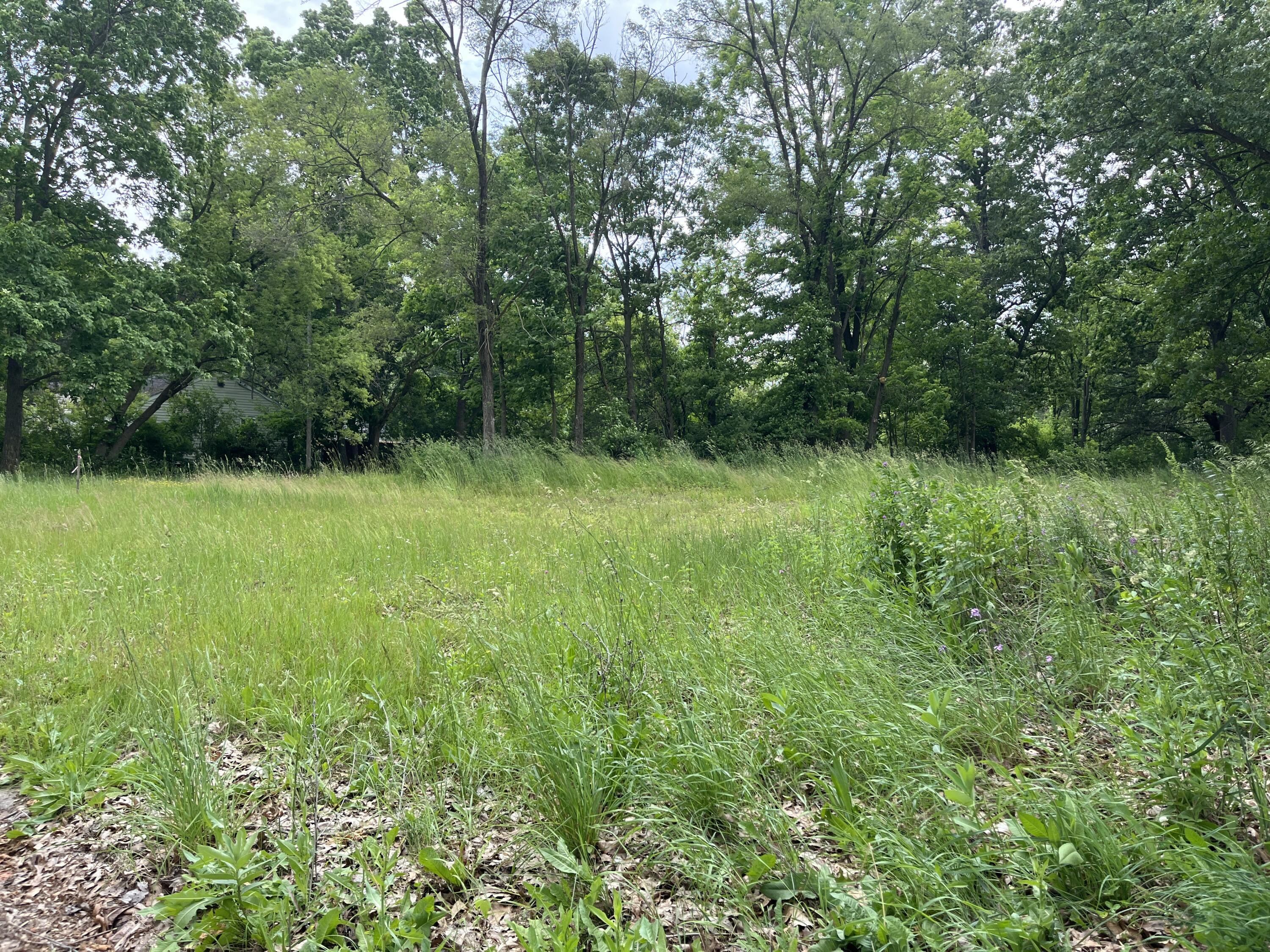129 Fox Avenue Property Photo 3