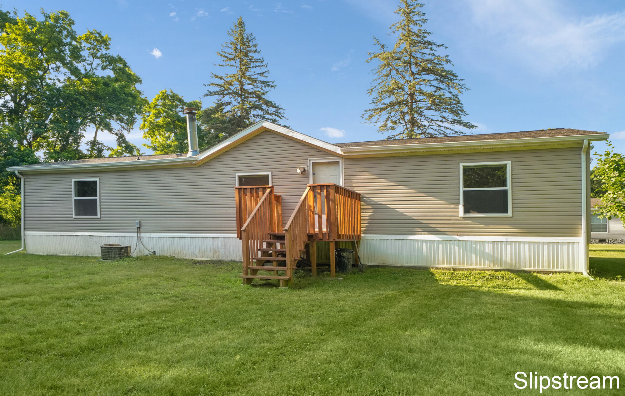 5705 E Riverside Drive Property Photo 25