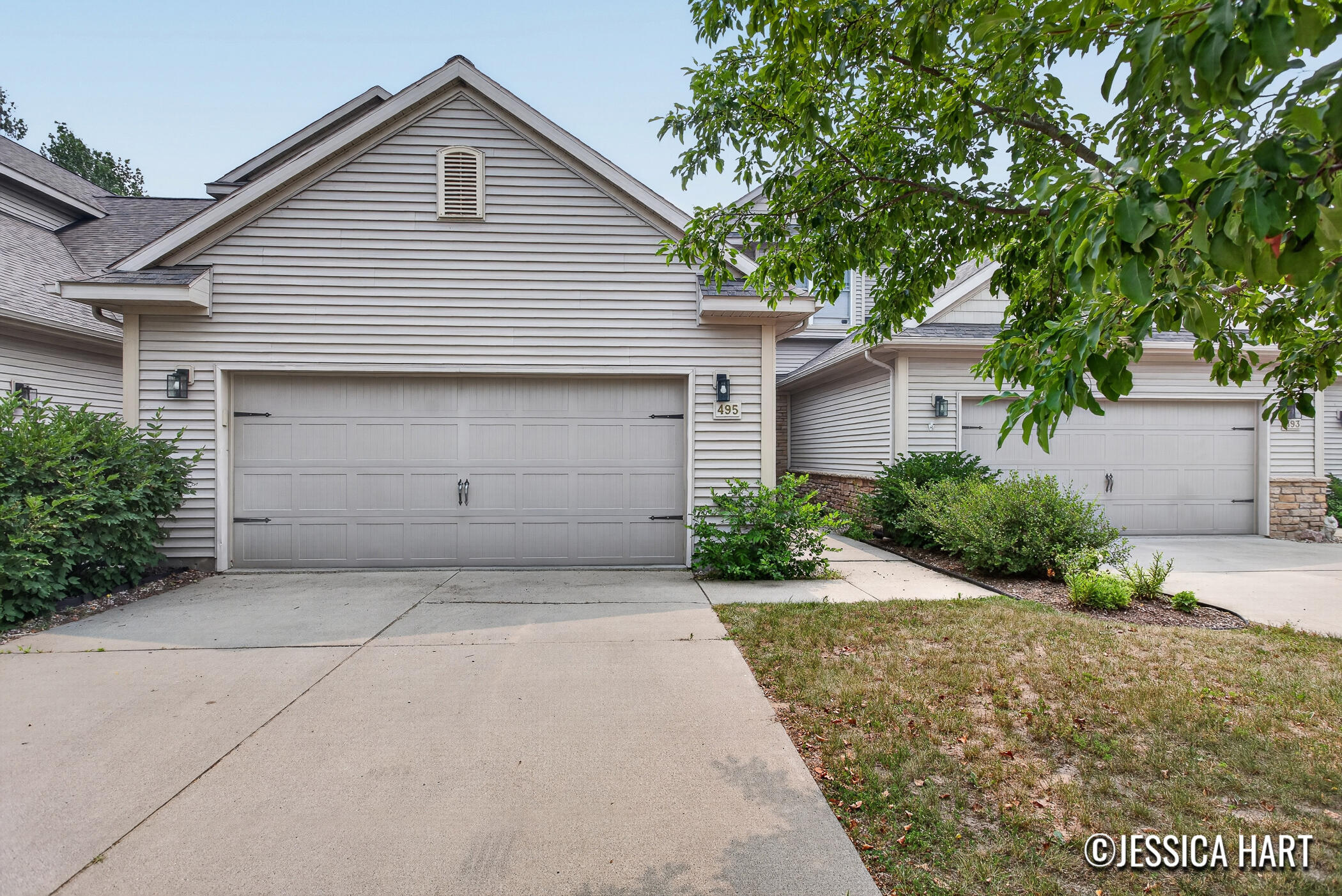 495 Morton Avenue 3 Property Photo 1