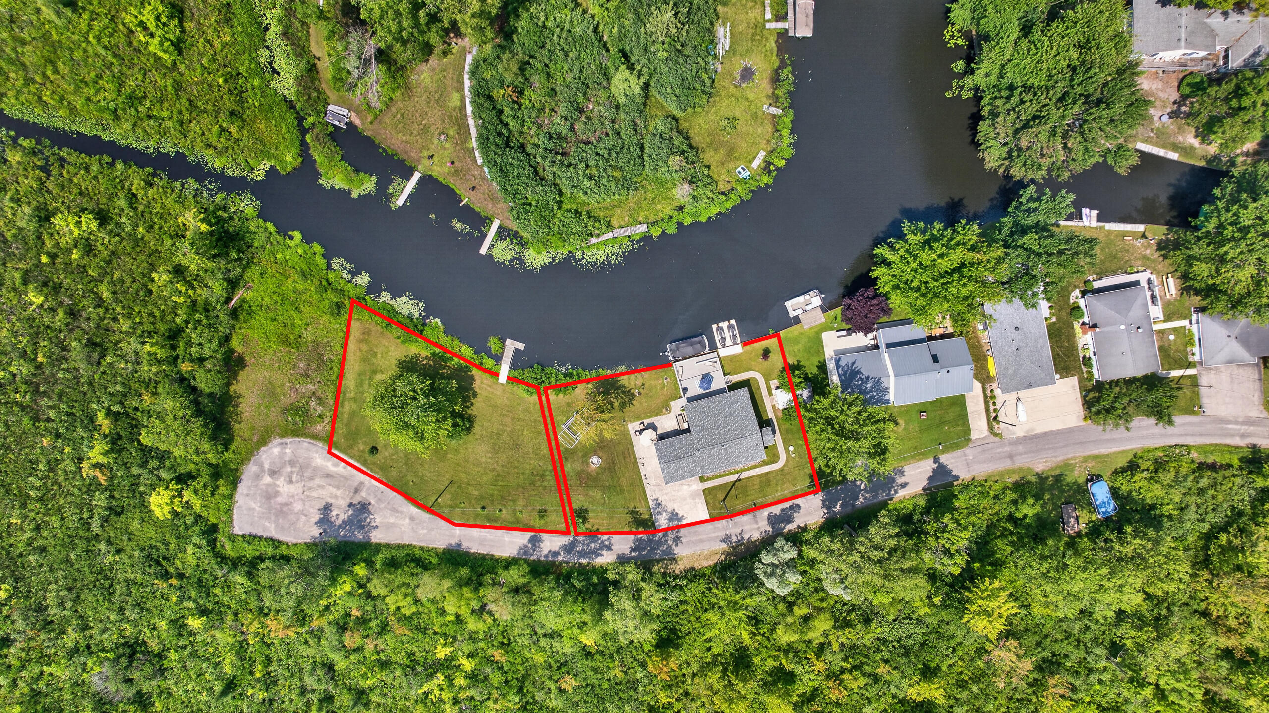 500 Cedar Street Property Photo 2