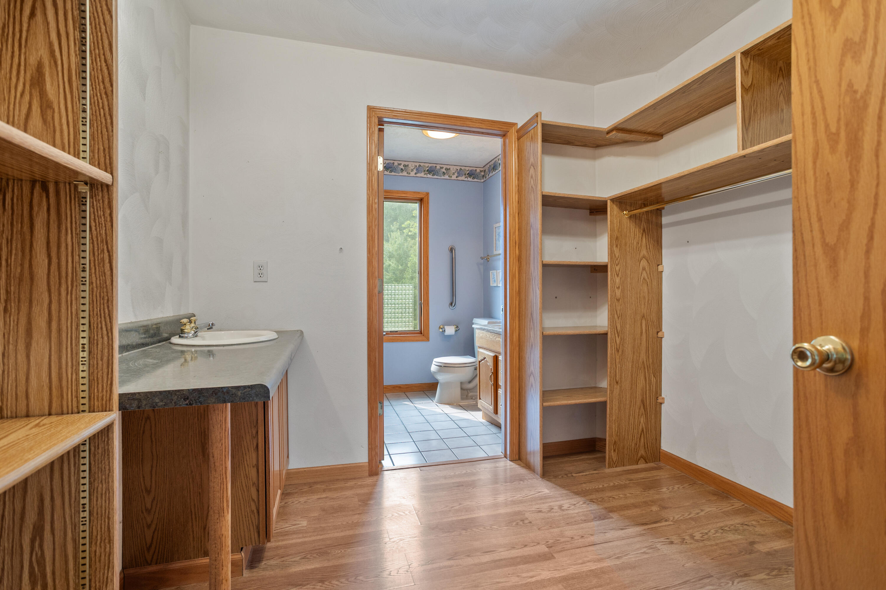 8270 Huff Road Property Photo 15