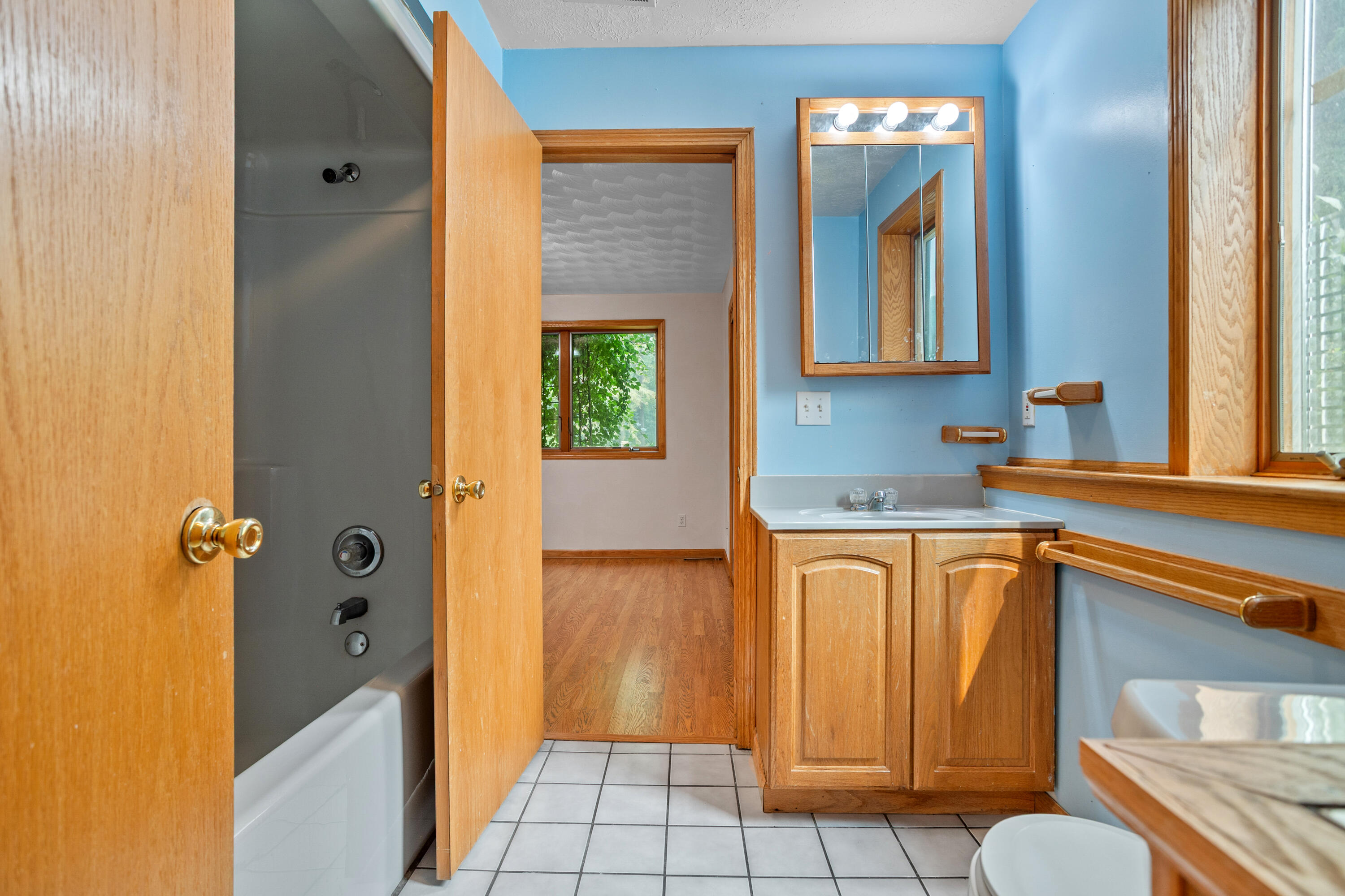 8270 Huff Road Property Photo 19