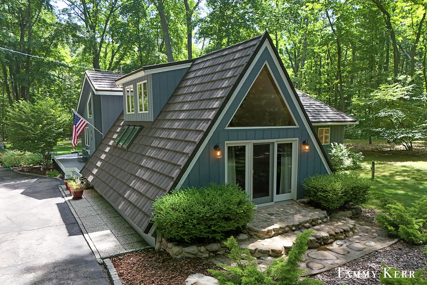 6051 Old Allegan Road Property Photo 2