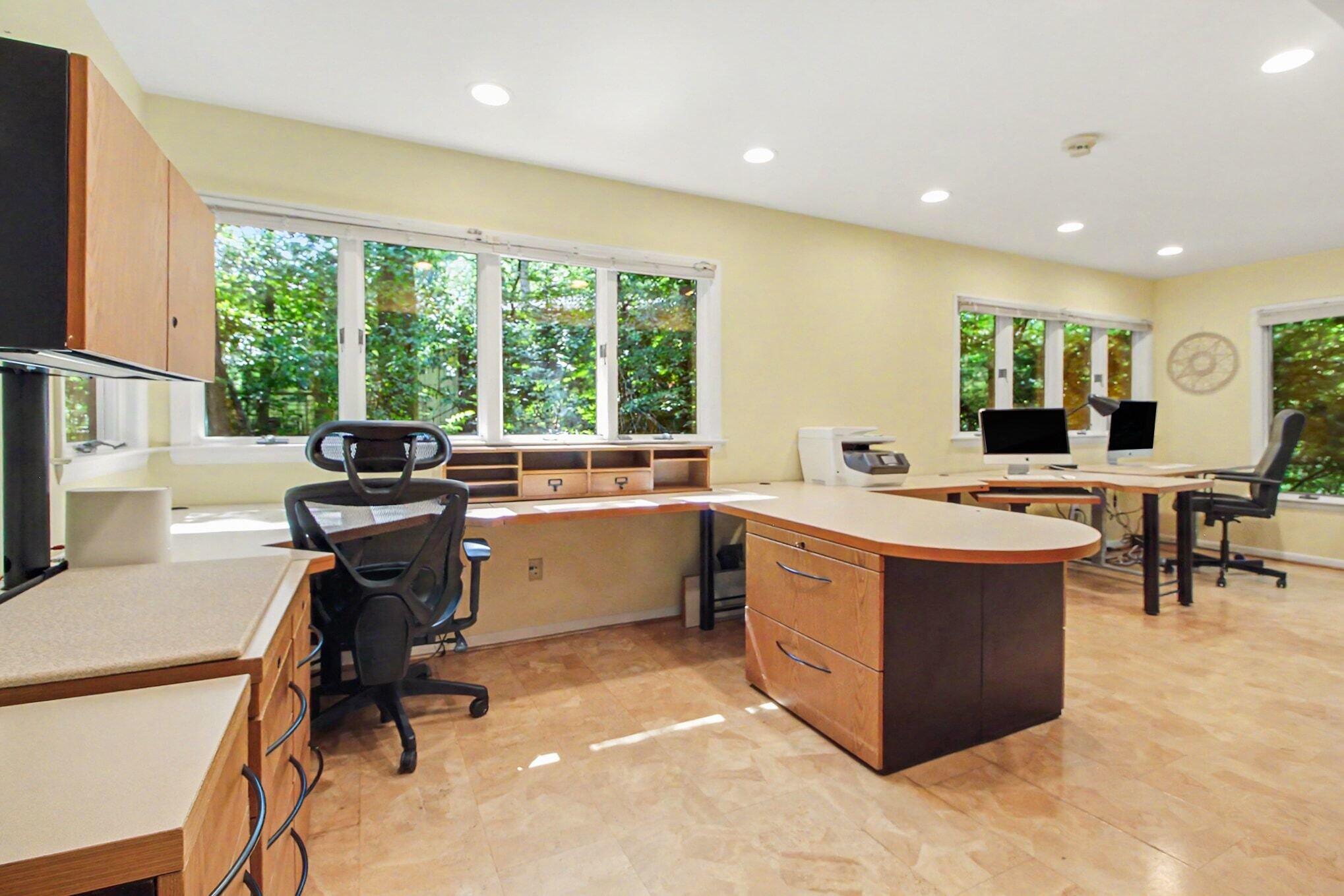 432 Riverview Drive Property Photo 24