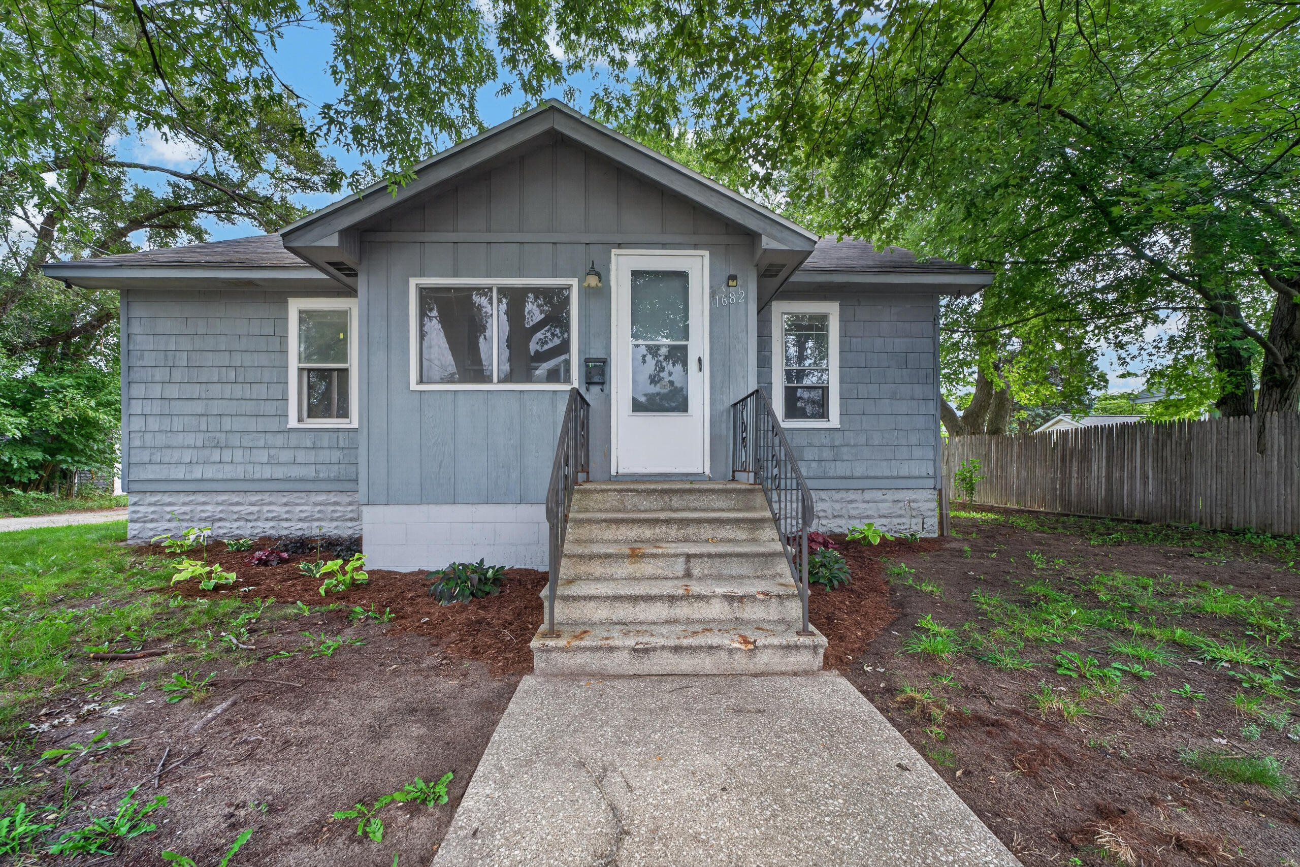 1682 Edwin Street Property Photo 1