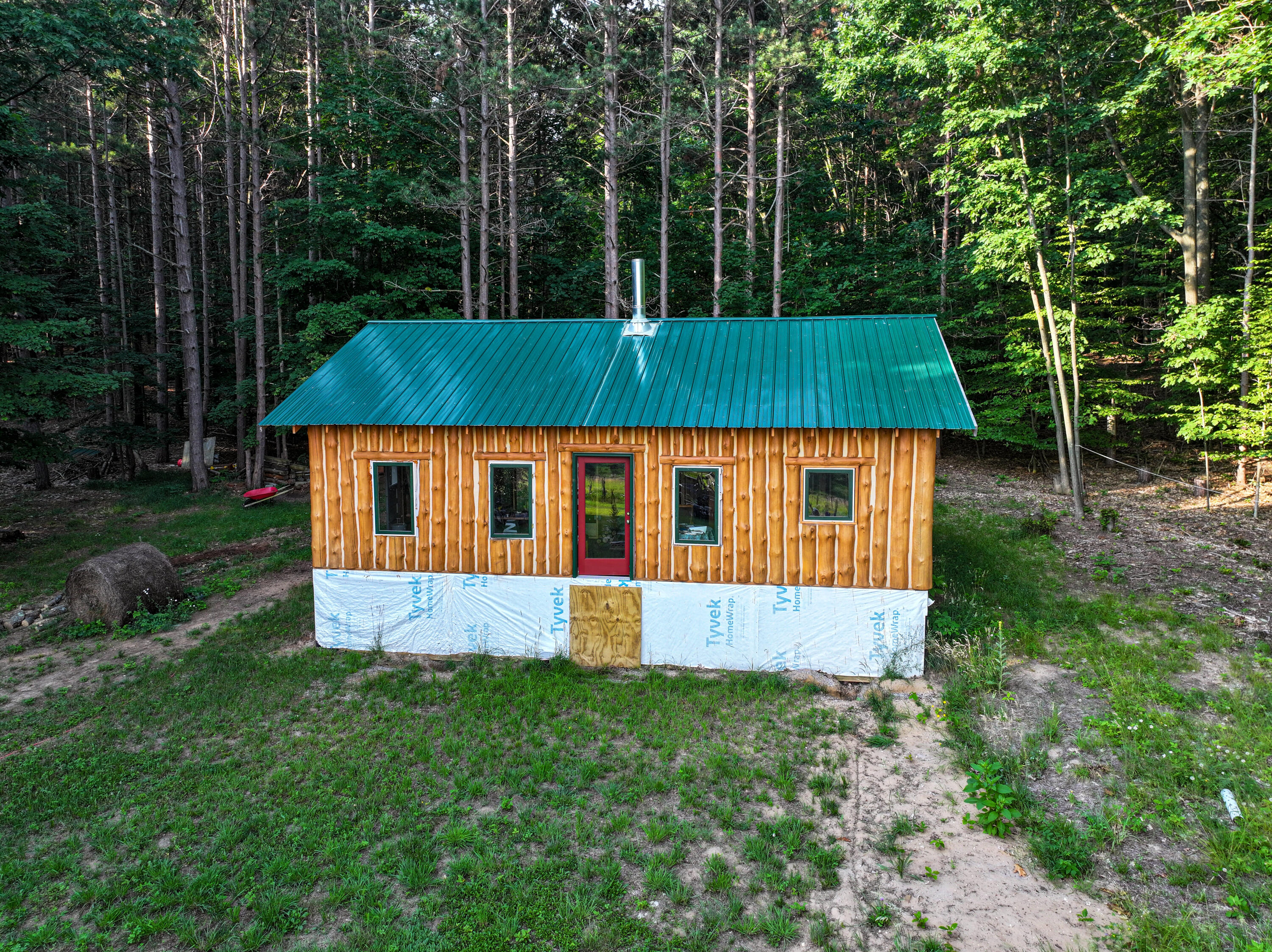 15940 Northwood Highway Property Photo 2