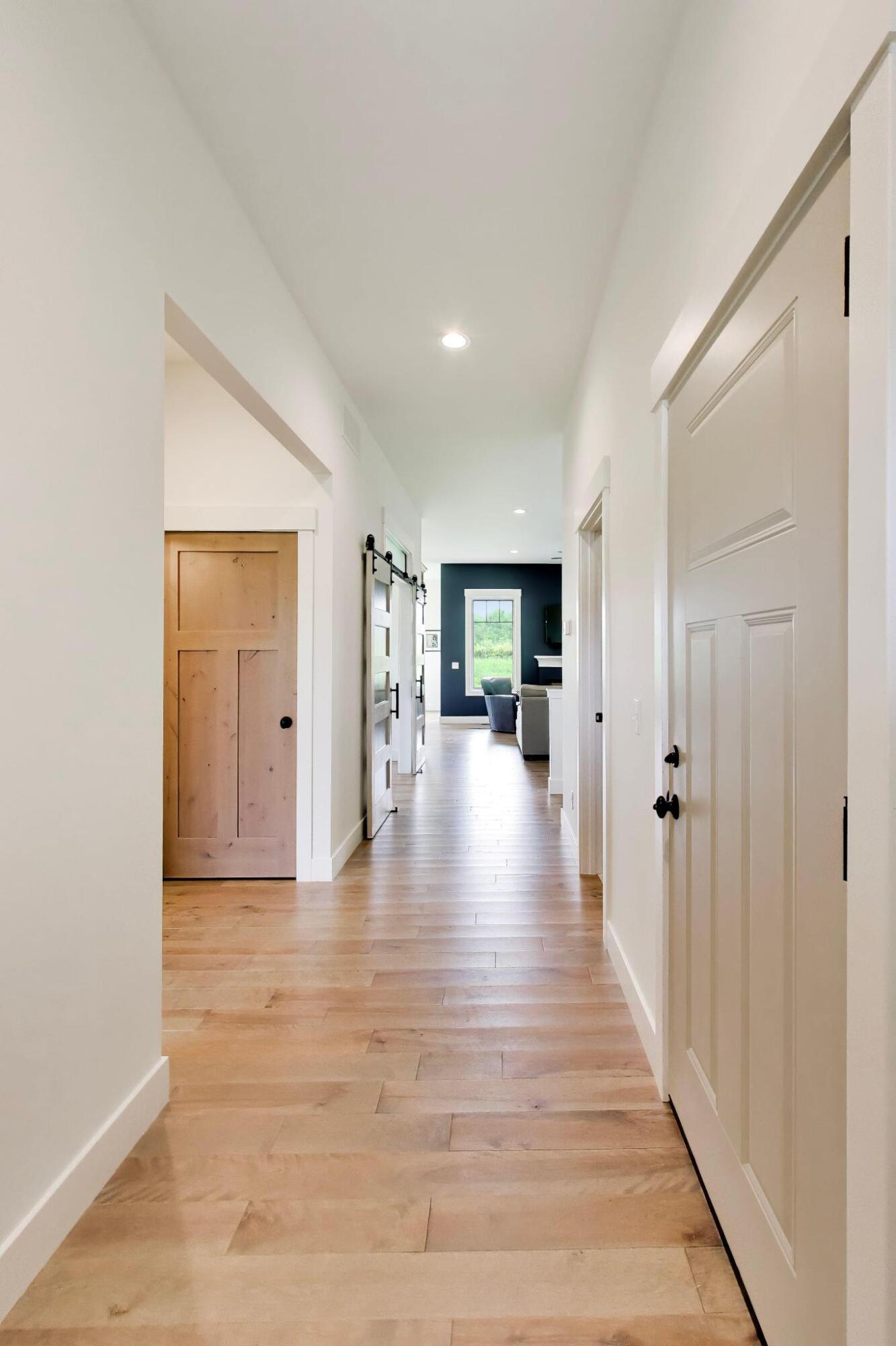 10333 S Noellyn Drive Property Photo 4