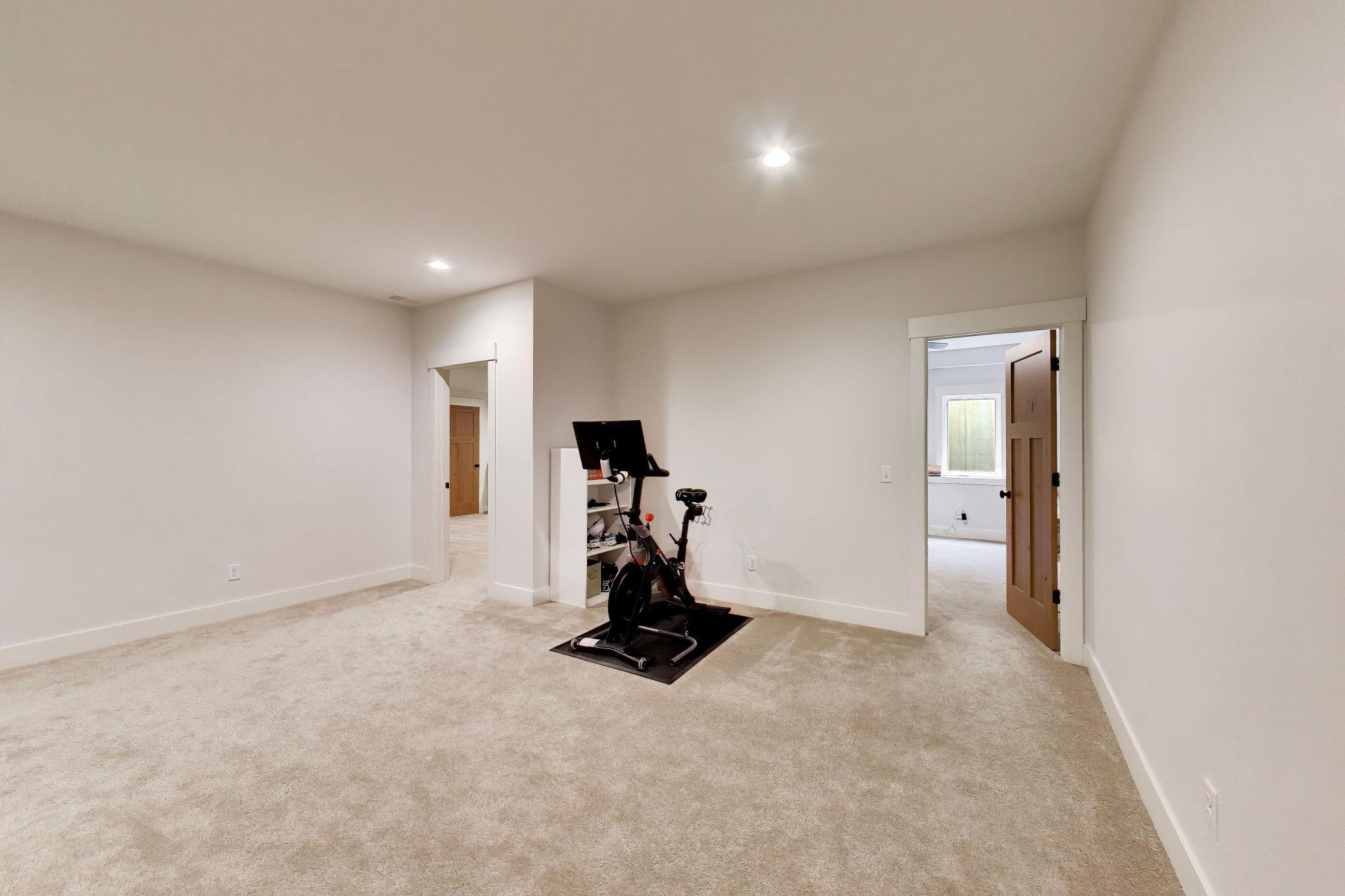 10333 S Noellyn Drive Property Photo 29