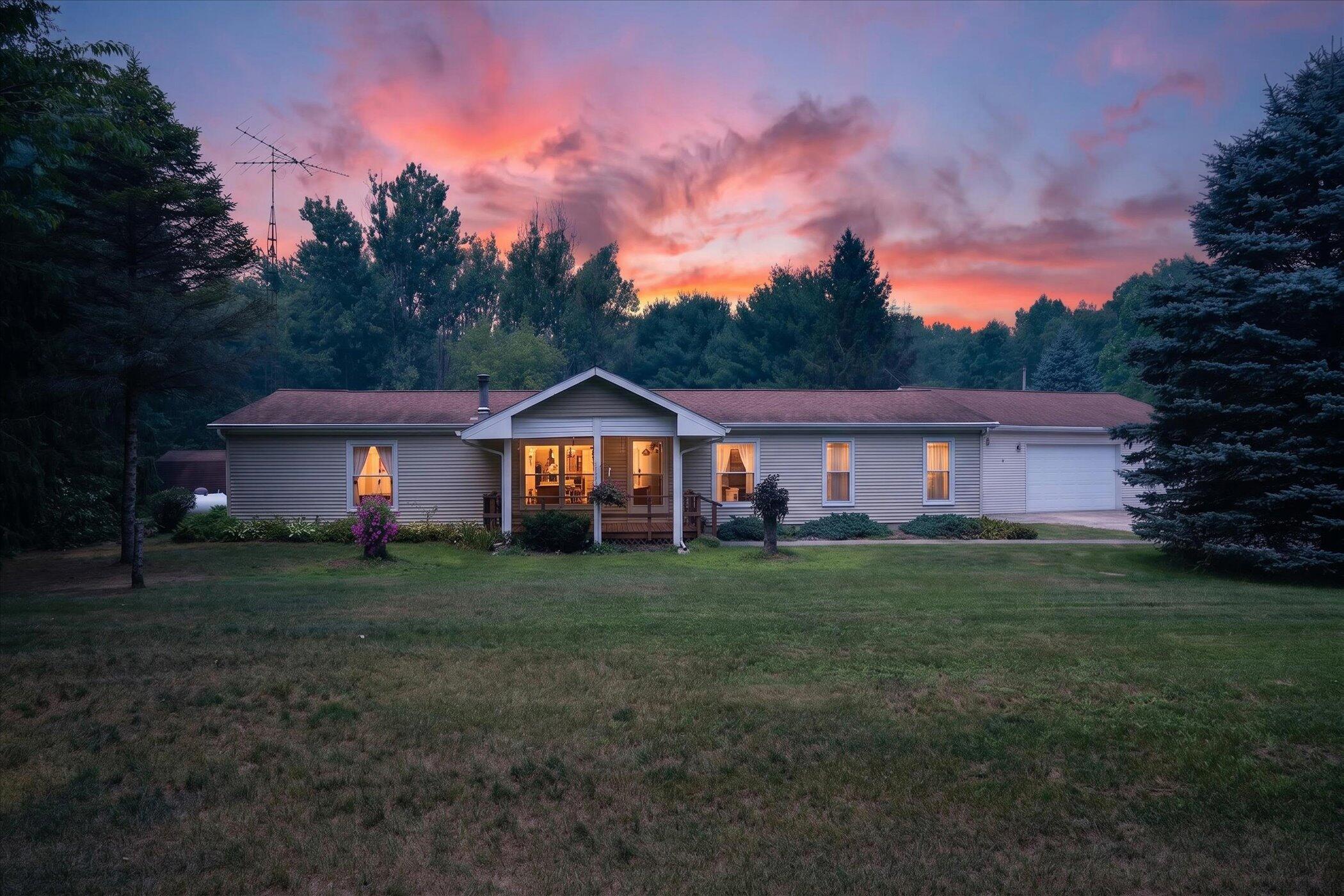 11344 Dixon Road Property Photo 1