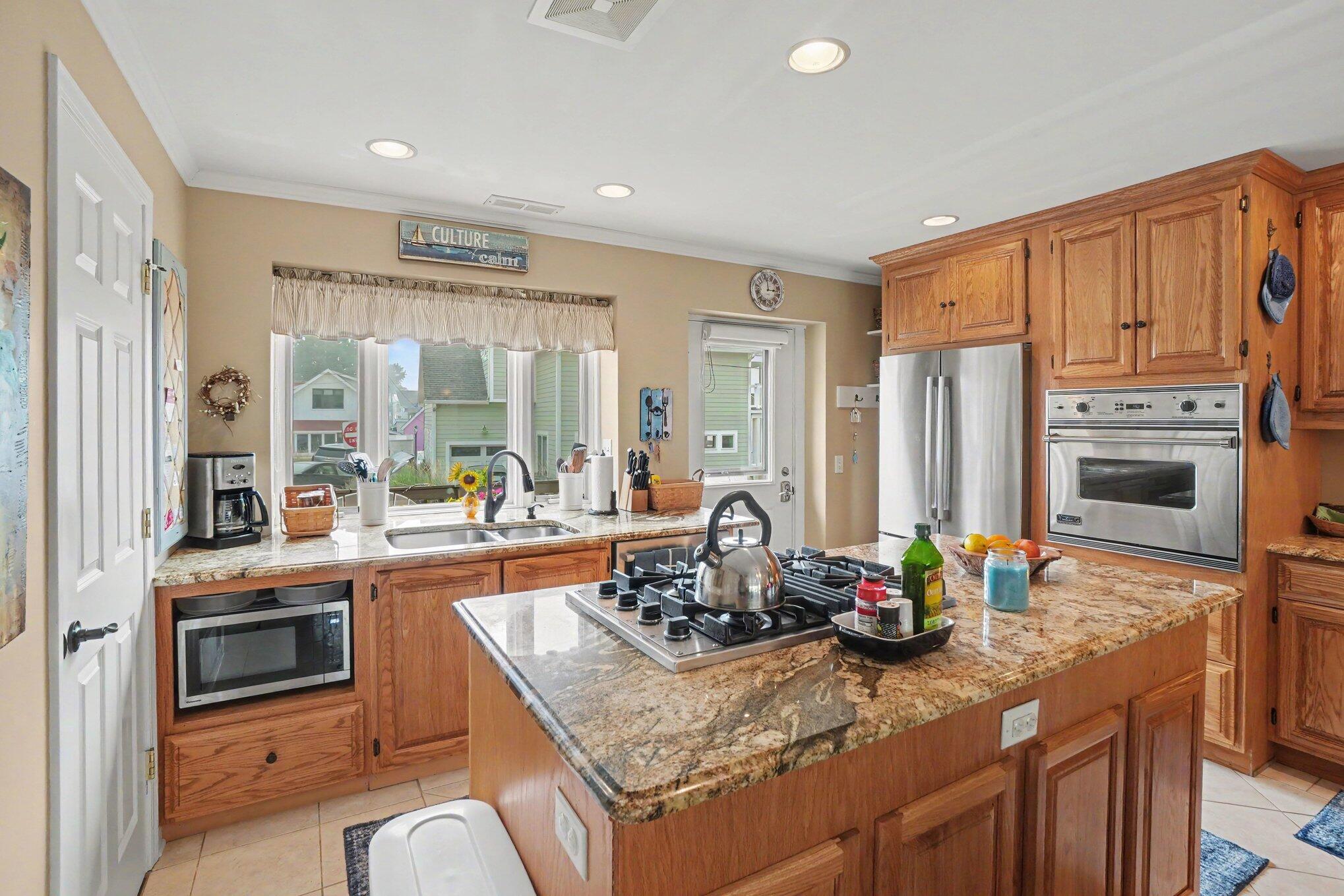 69 North Shore Drive 35 Property Photo 19