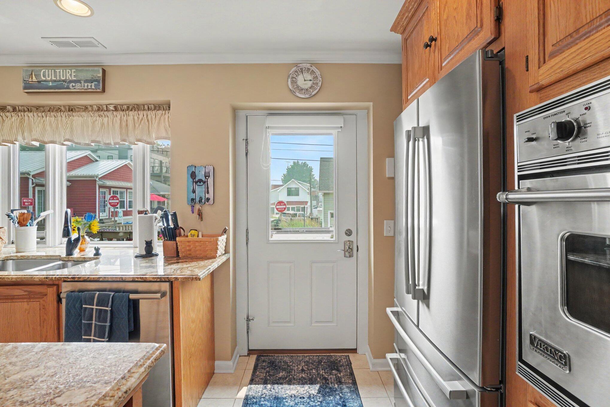 69 North Shore Drive 35 Property Photo 21