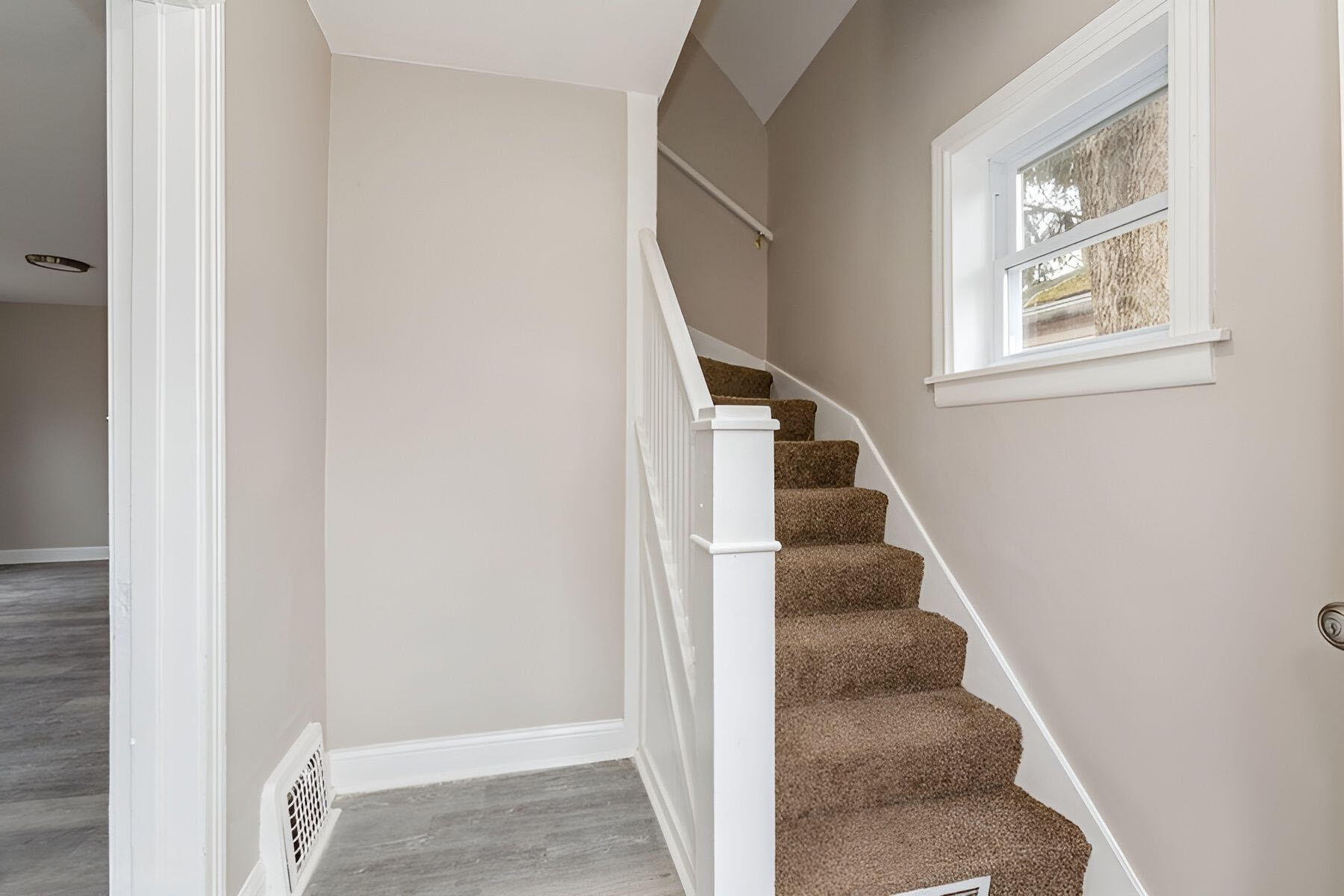 979 Lavette Avenue Property Photo 15