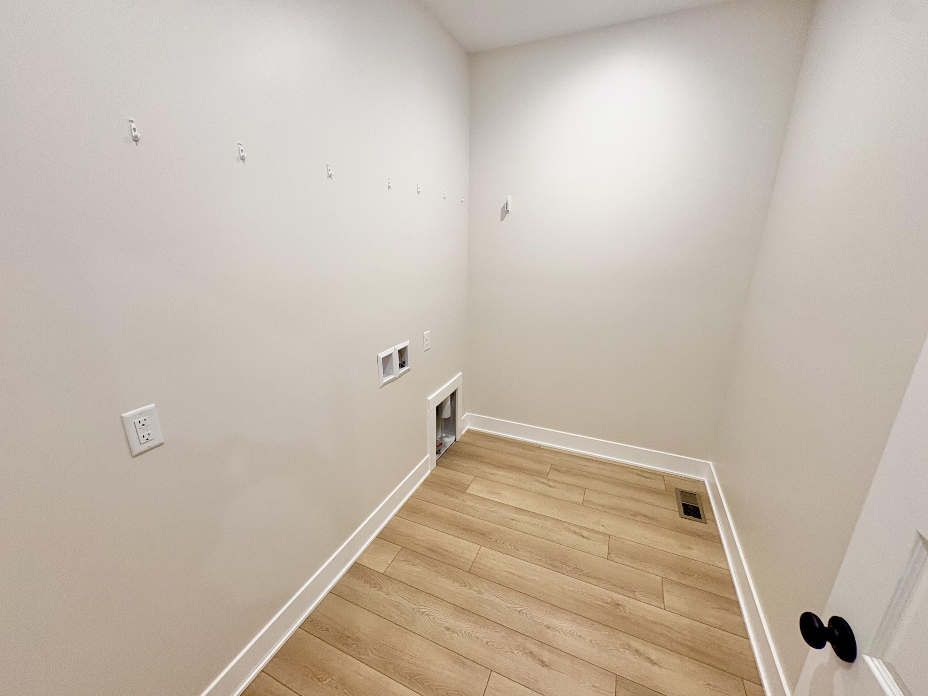 8321 Kettle Oak Drive Se Property Photo 11