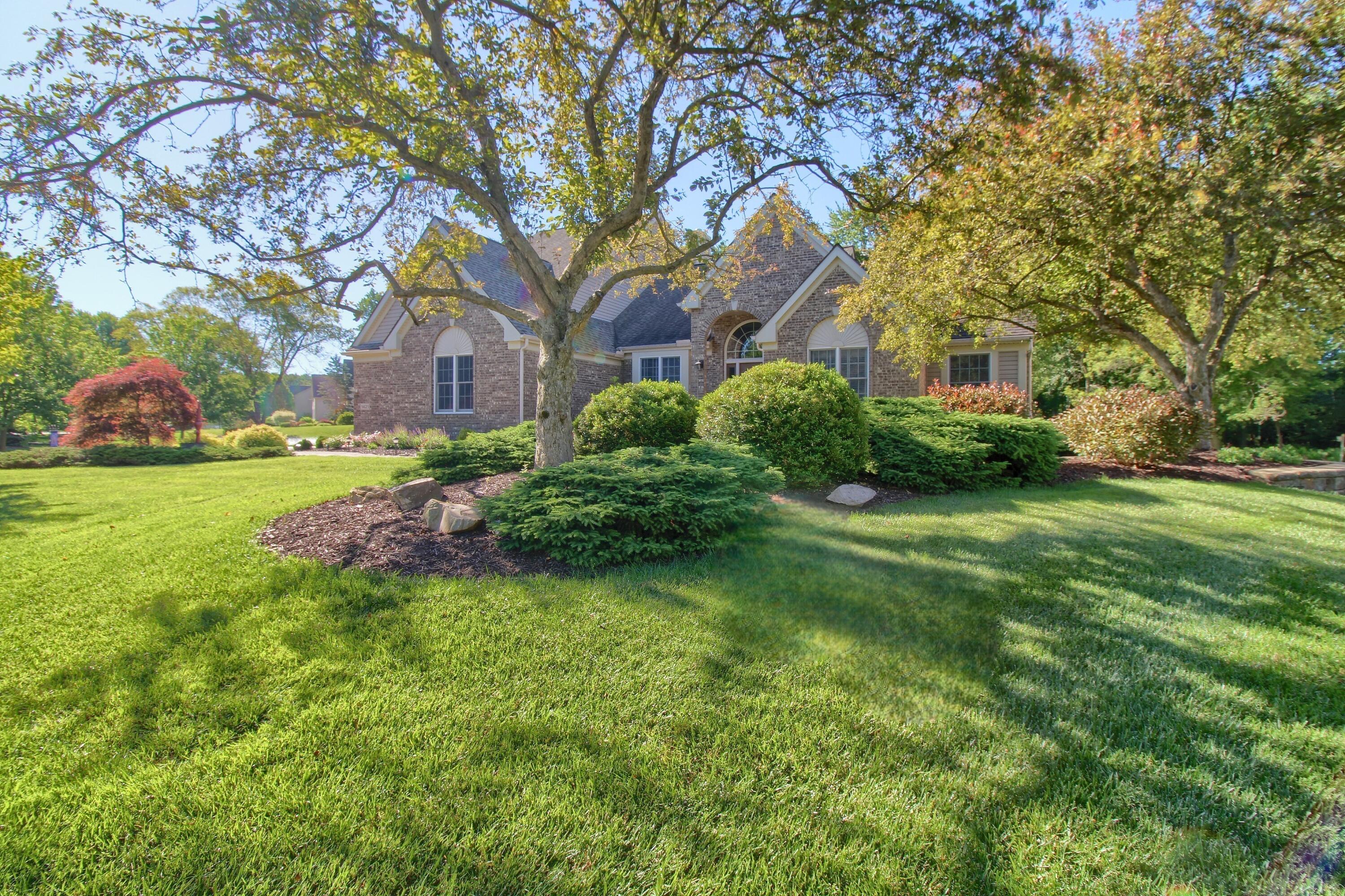 1421 W Greenfield Court Property Photo 2