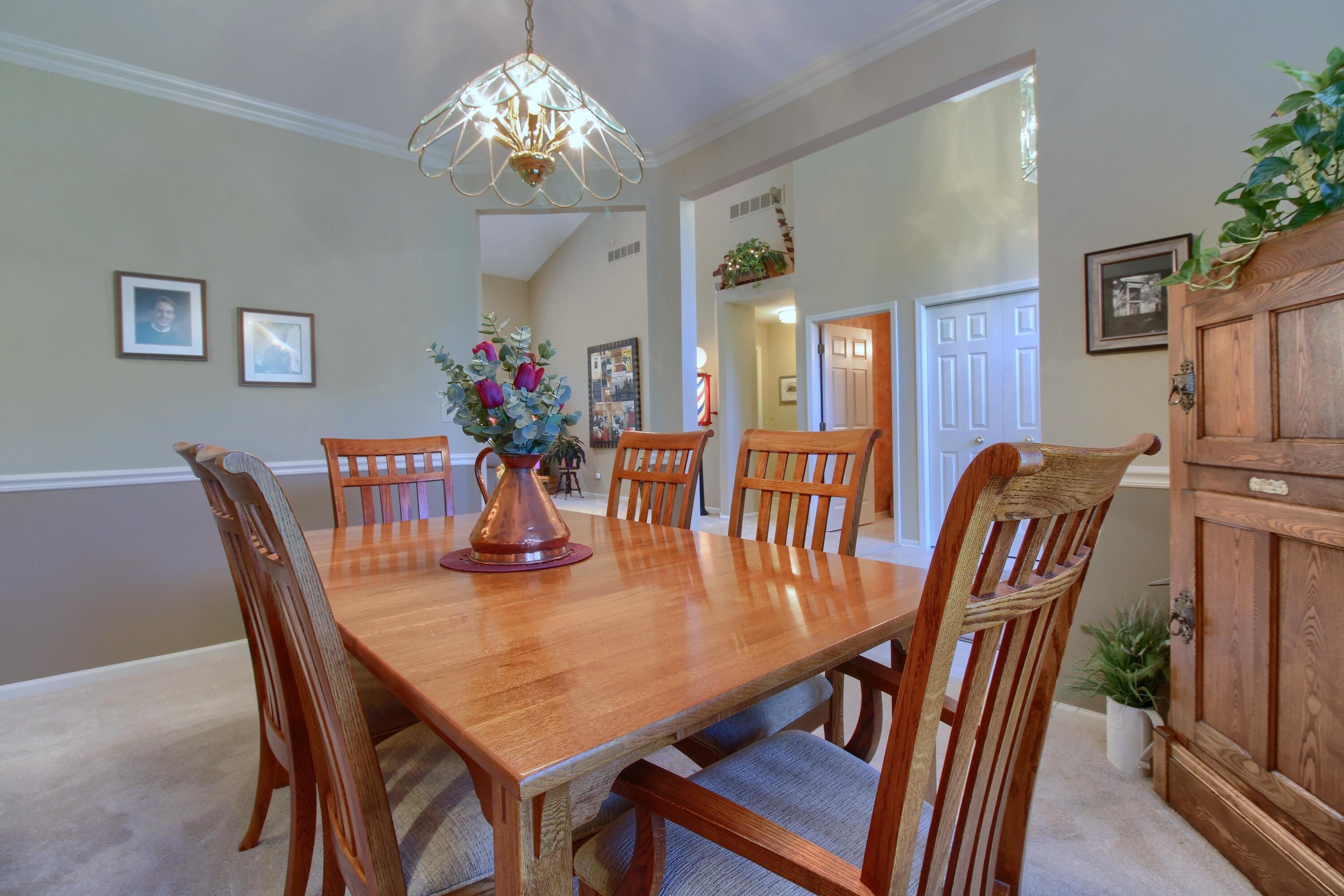 1421 W Greenfield Court Property Photo 9