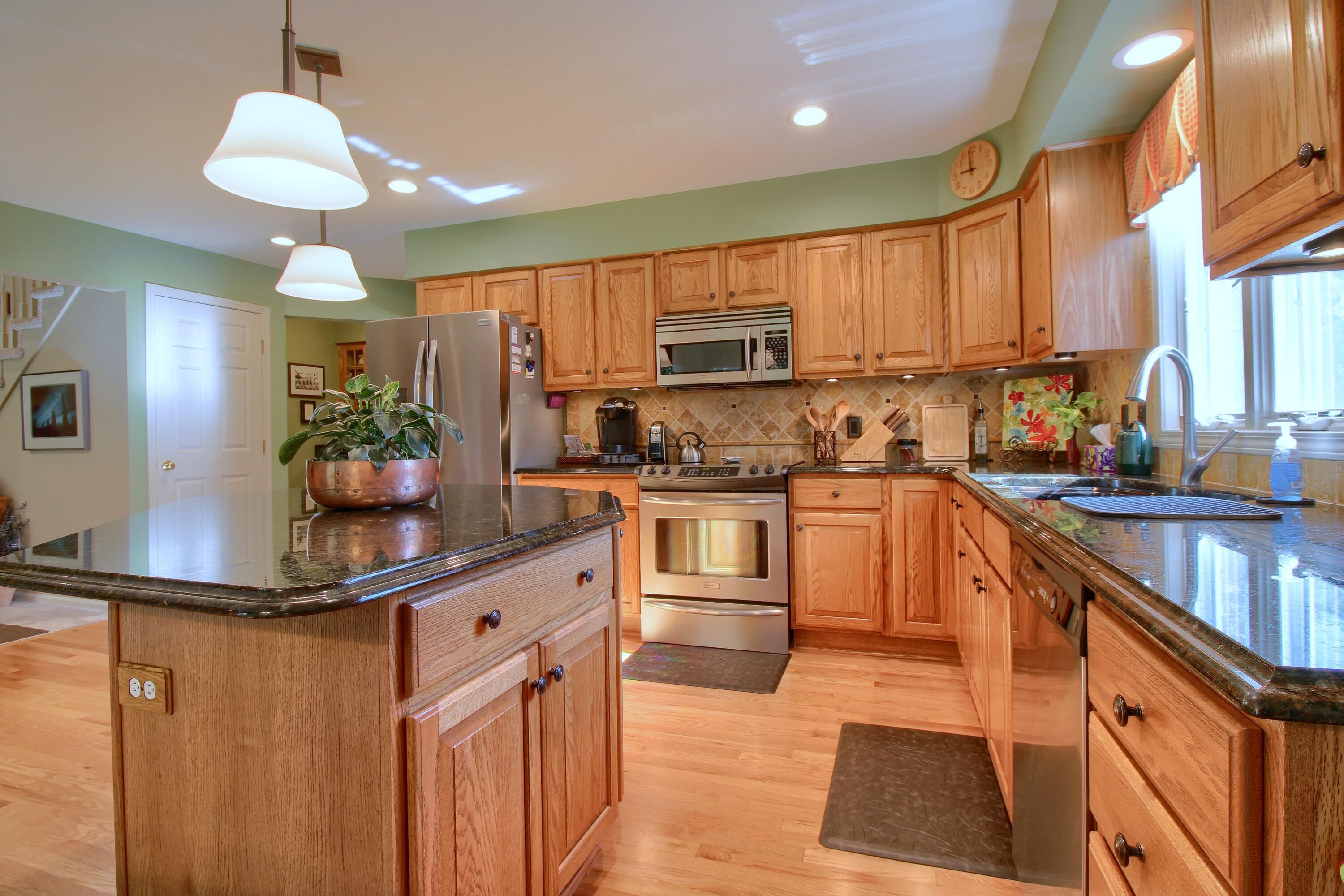 1421 W Greenfield Court Property Photo 16