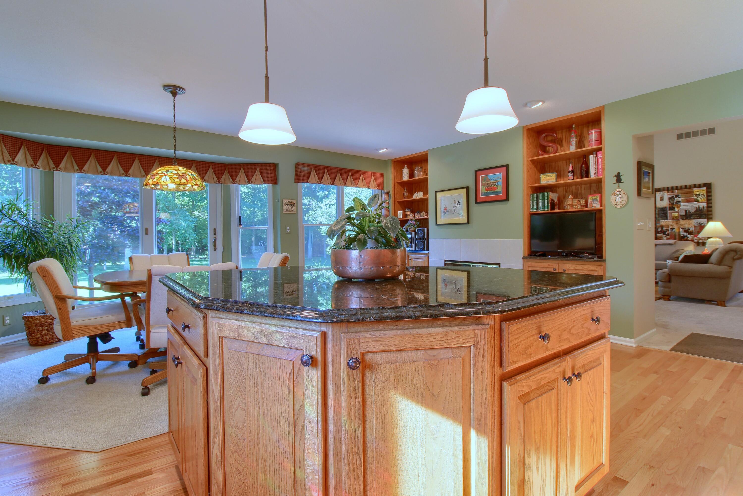 1421 W Greenfield Court Property Photo 17